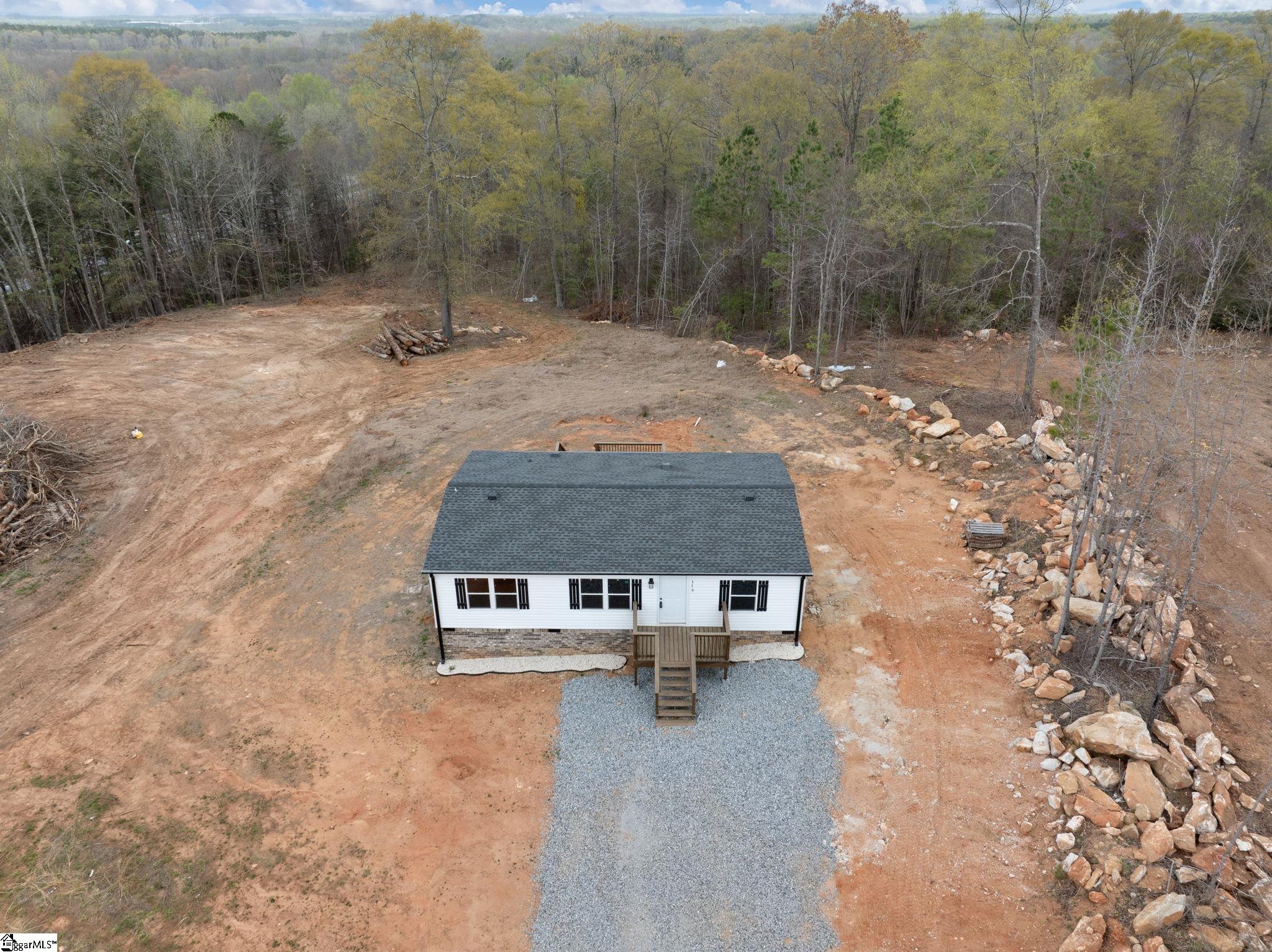 376 Bulman Road Roebuck, SC 29376