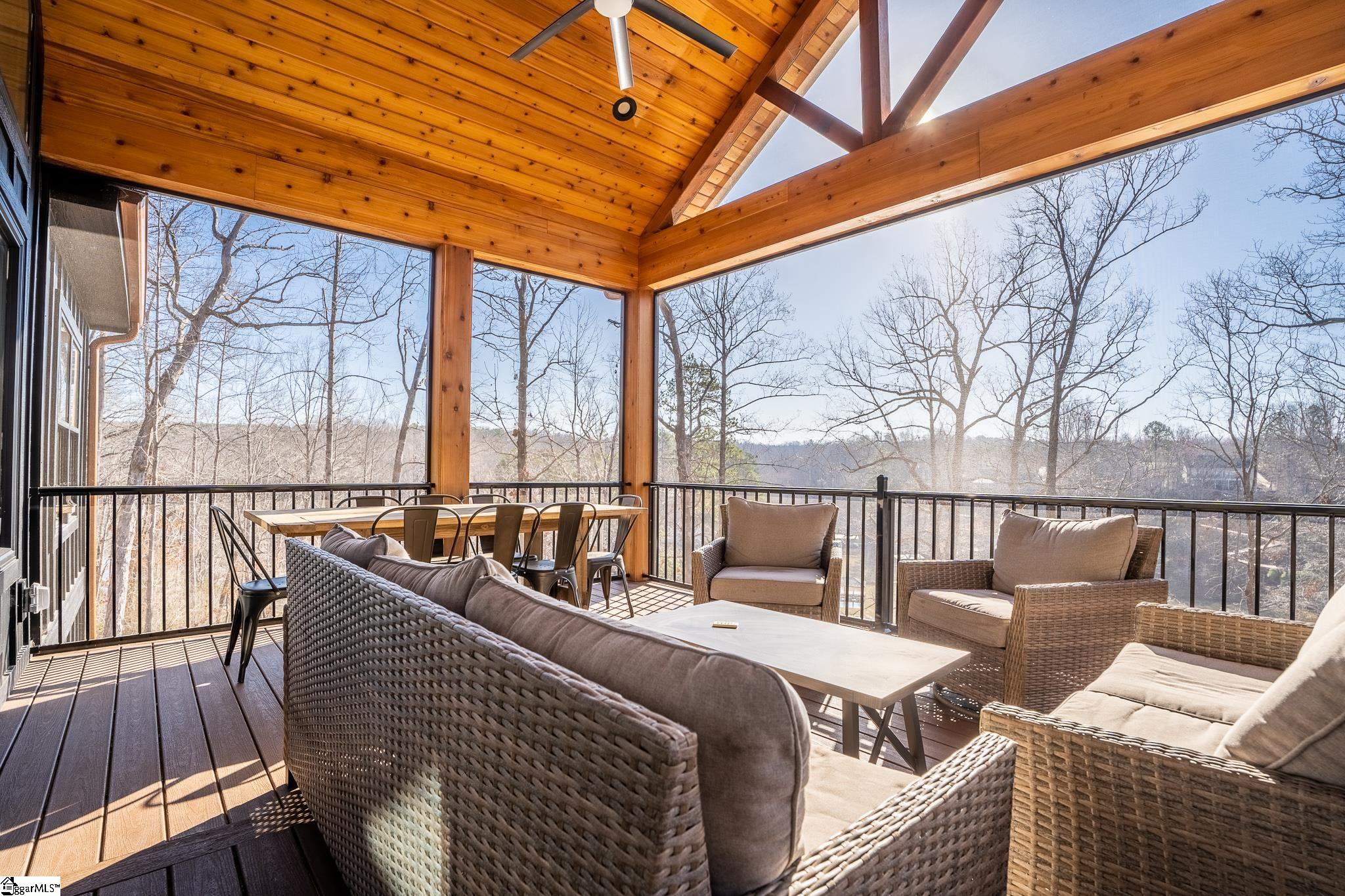306 Bridgeport Drive West Union, SC 29696-2803