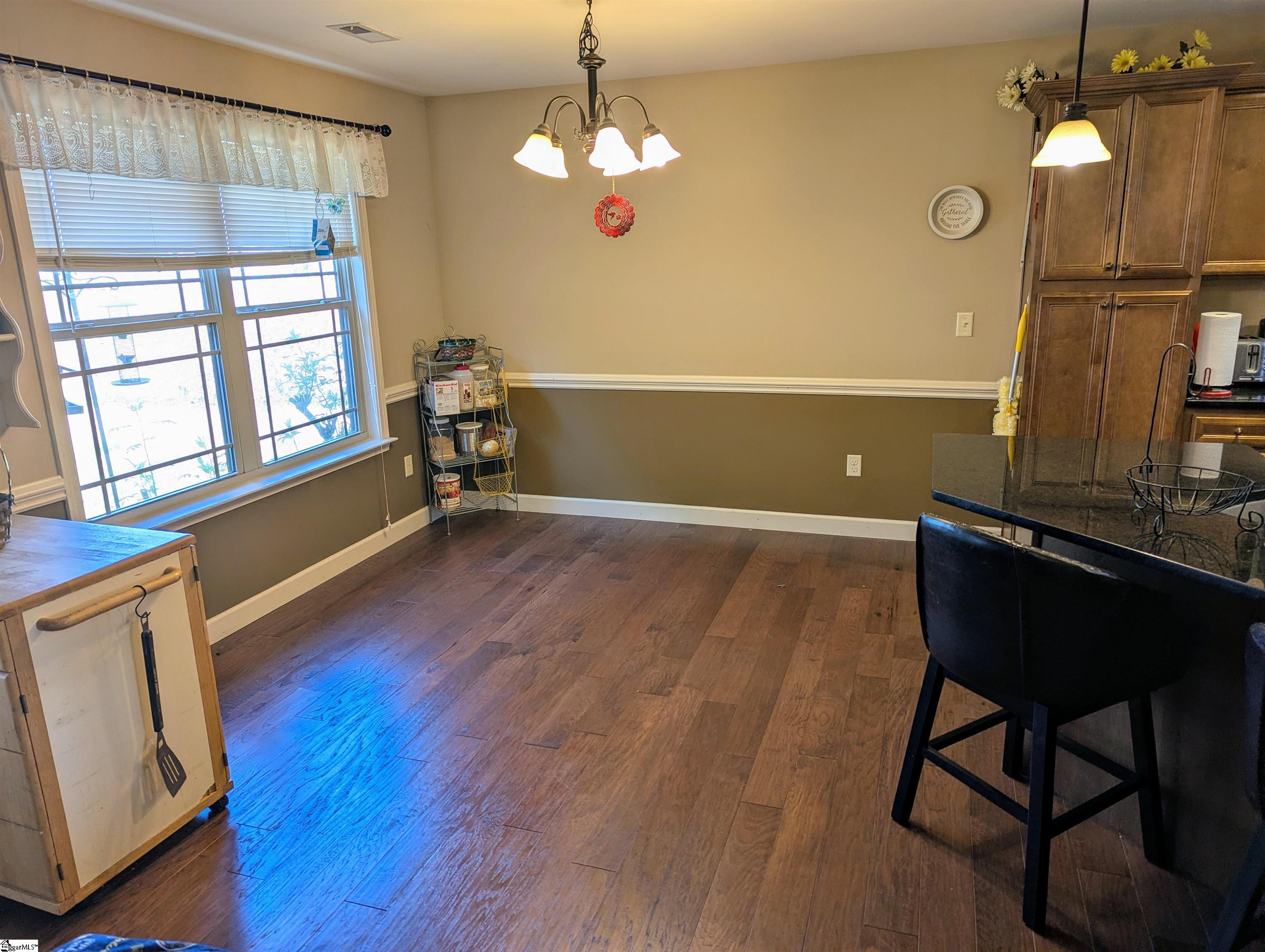 215 Longmont Drive Boiling Springs, SC 29316