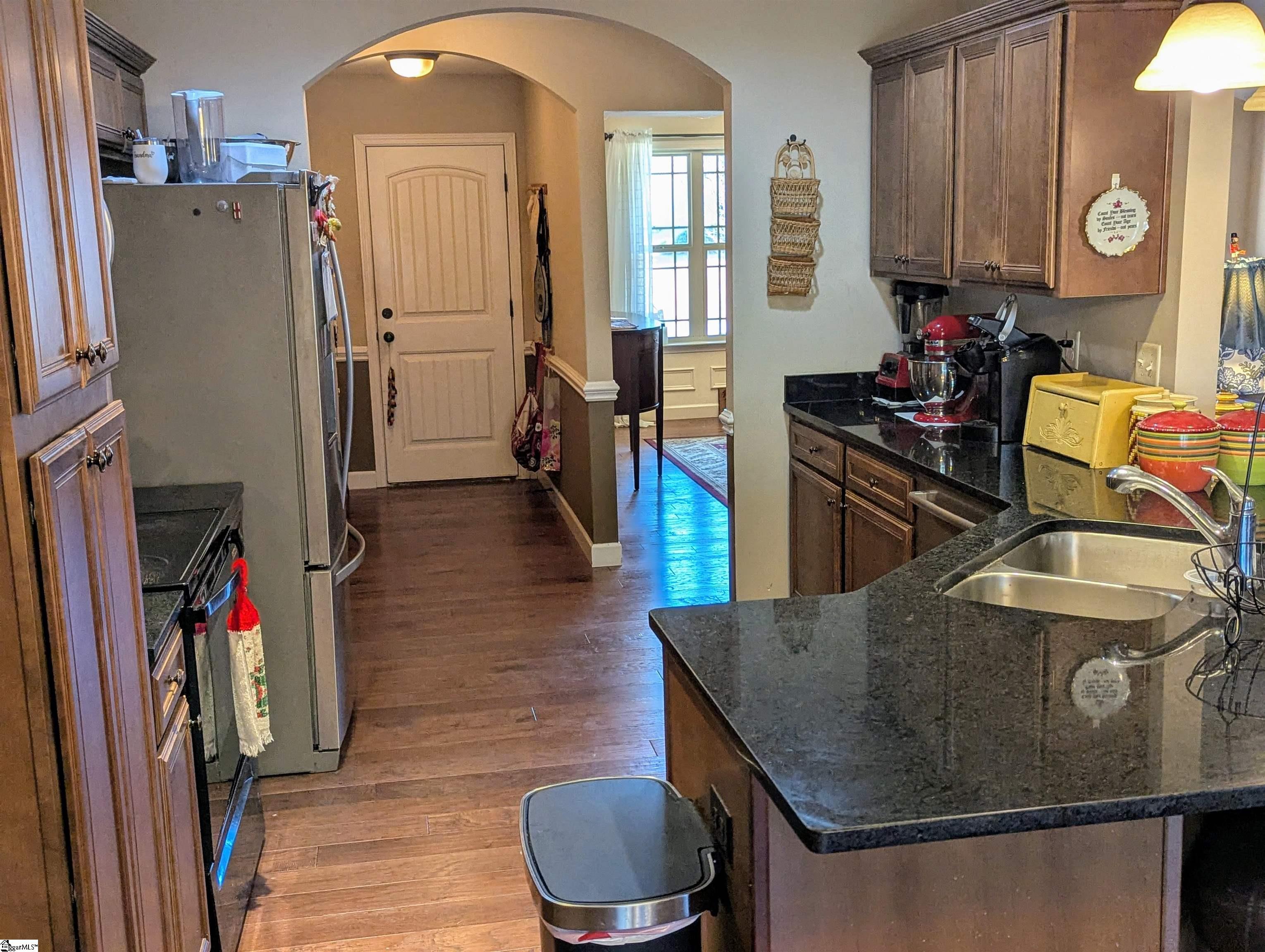 215 Longmont Drive Boiling Springs, SC 29316