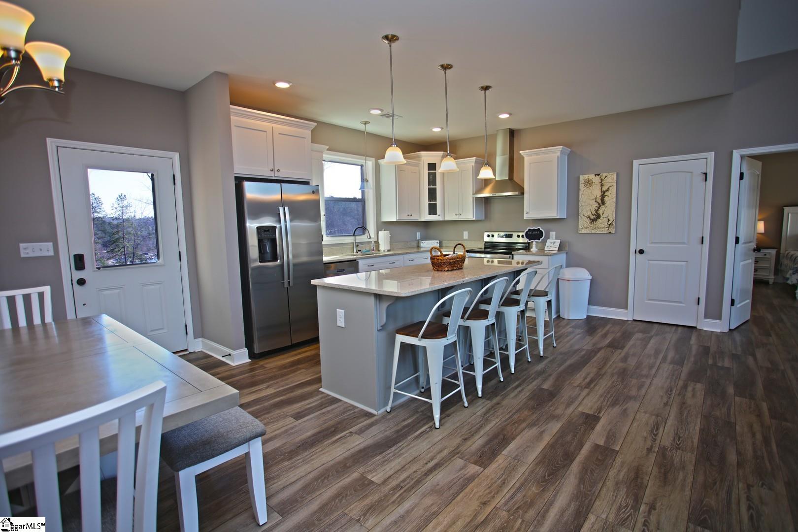 908 Clear Point Trail Seneca, SC 29672