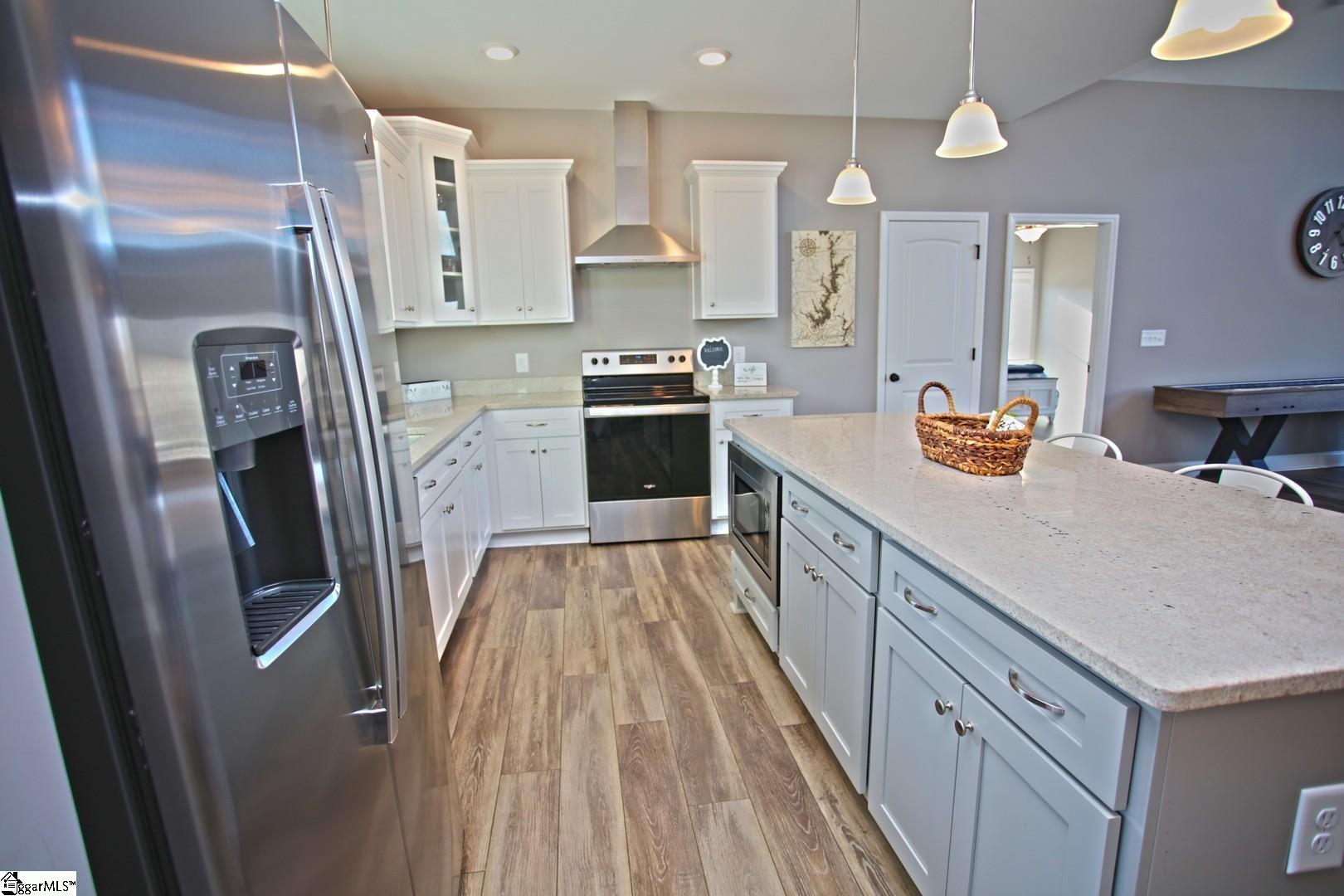 908 Clear Point Trail Seneca, SC 29672