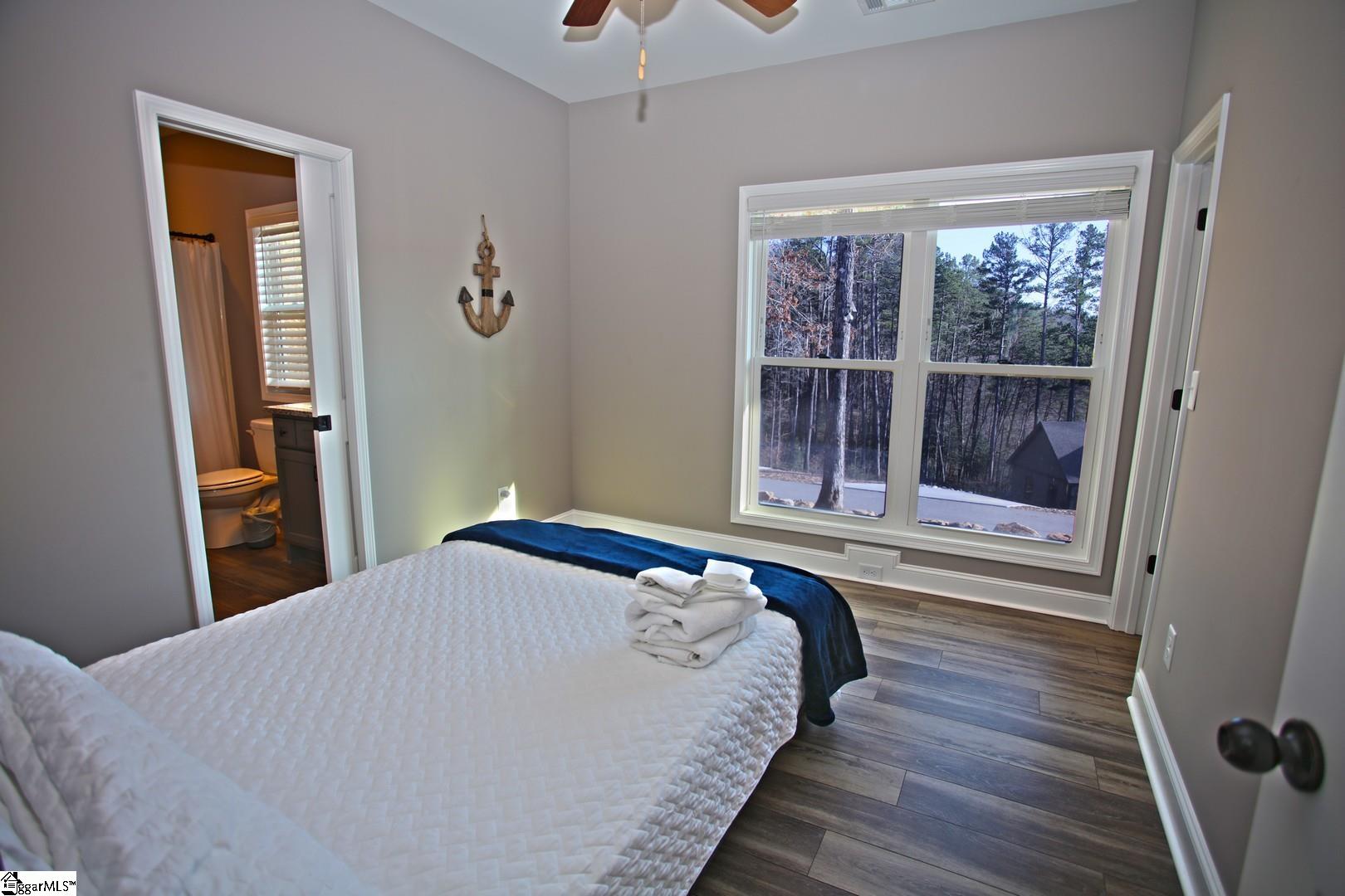 908 Clear Point Trail Seneca, SC 29672