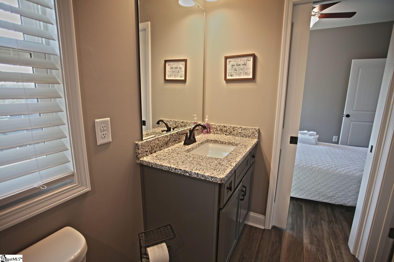 908 Clear Point Trail Seneca, SC 29672