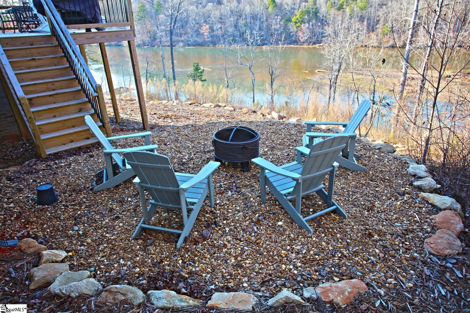 908 Clear Point Trail Seneca, SC 29672