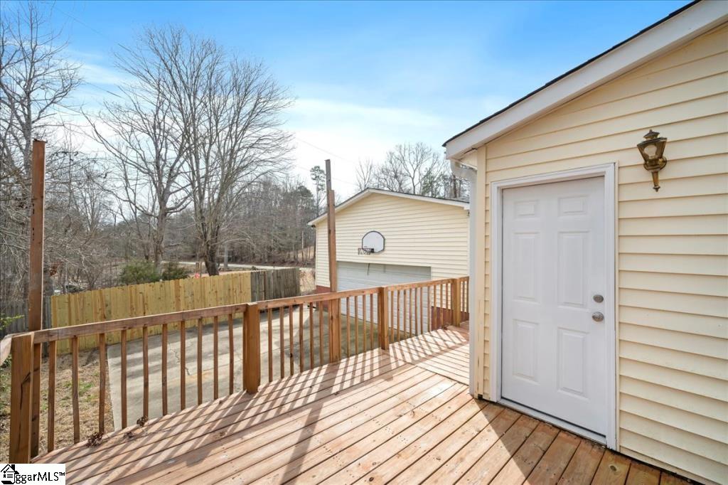 541 Hunts Bridge Road Easley, SC 29640