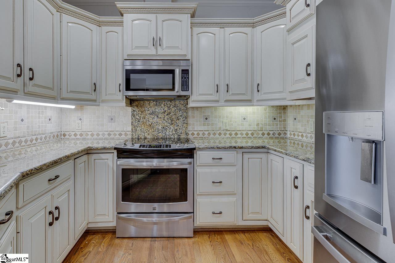 10 Gangway Lane Salem, SC 29676