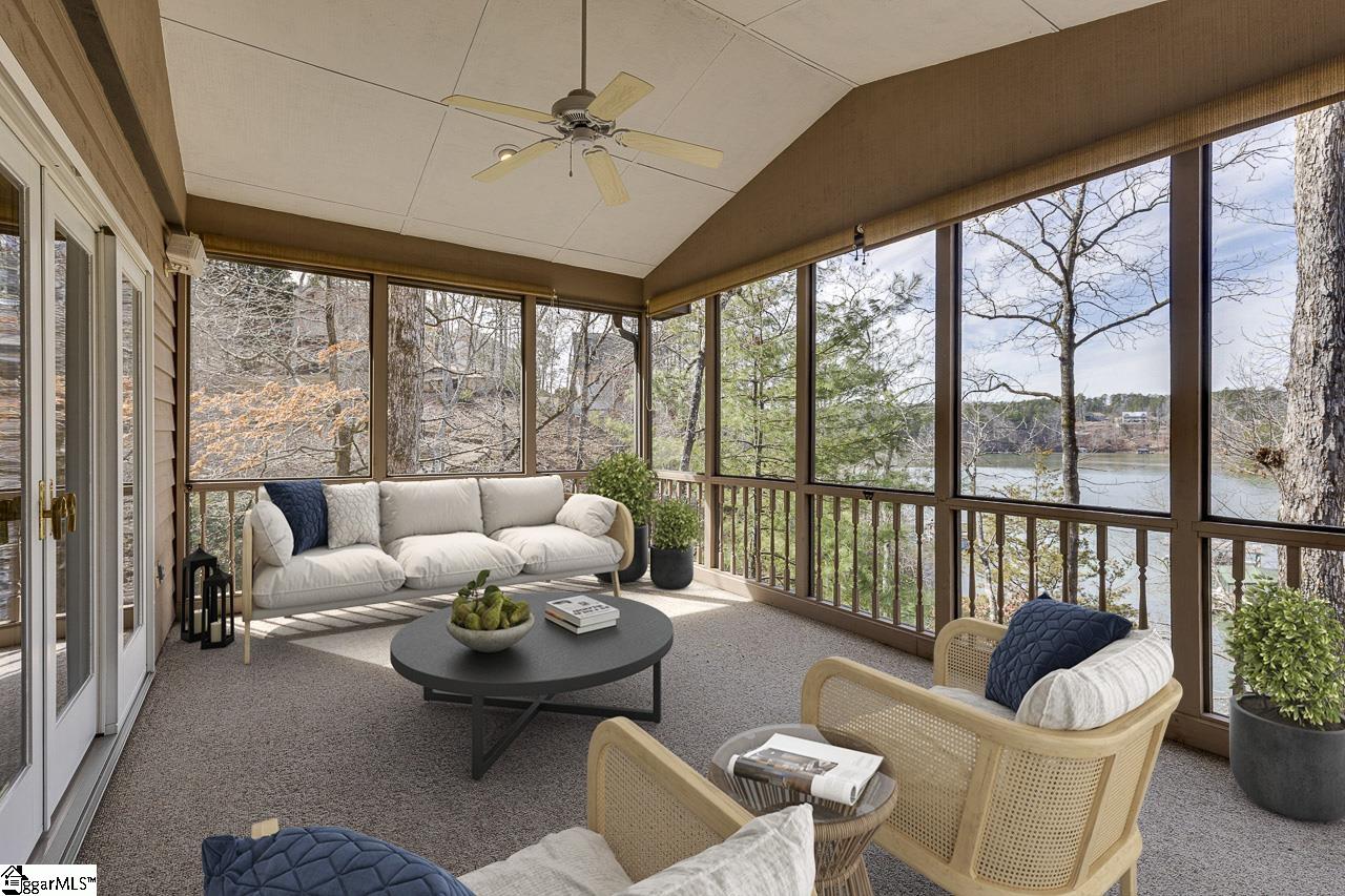 10 Gangway Lane Salem, SC 29676