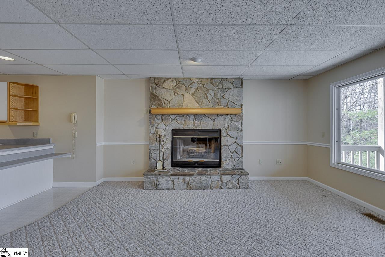 10 Gangway Lane Salem, SC 29676