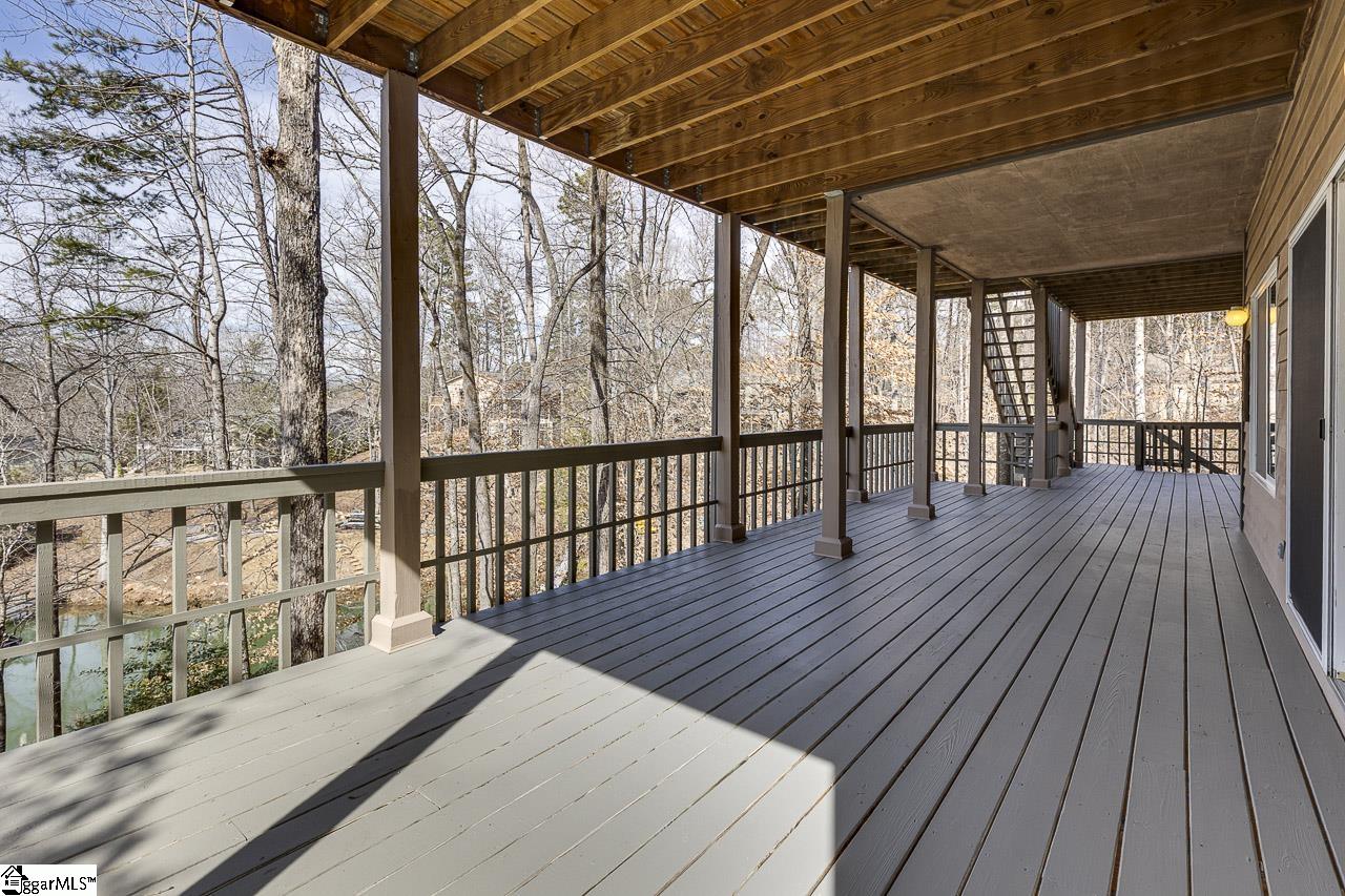 10 Gangway Lane Salem, SC 29676