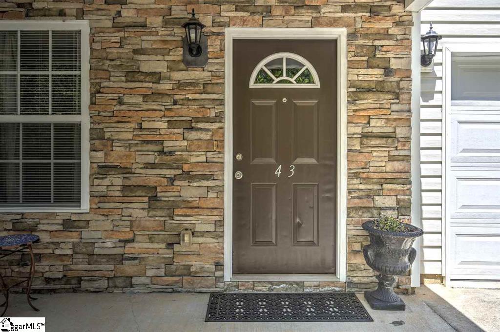 43 Birdsong Lane Taylors, SC 29687
