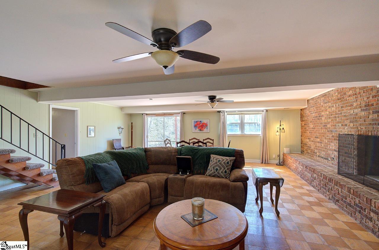 411 Westcliffe Way Greenville, SC 29611