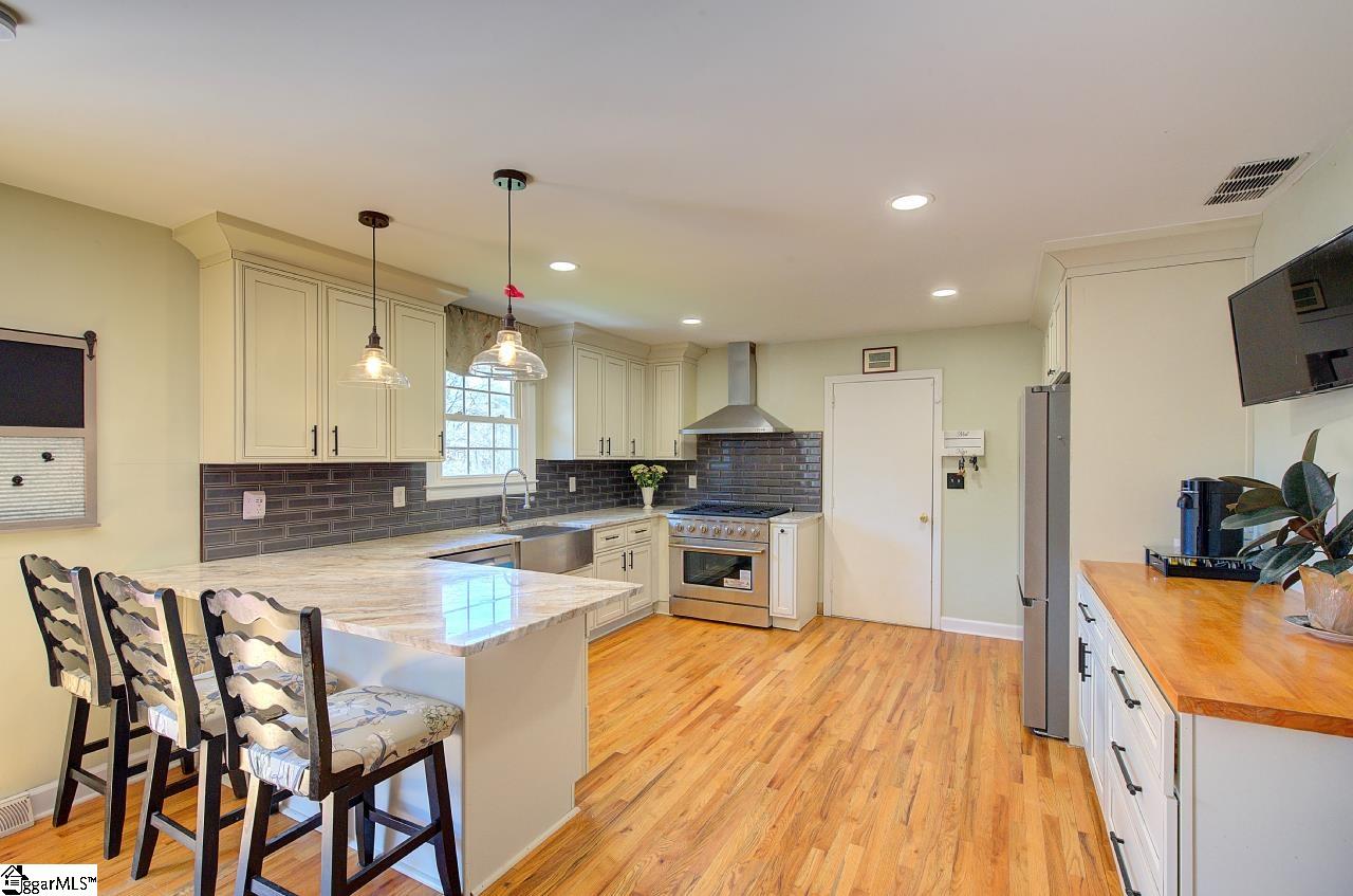 411 Westcliffe Way Greenville, SC 29611