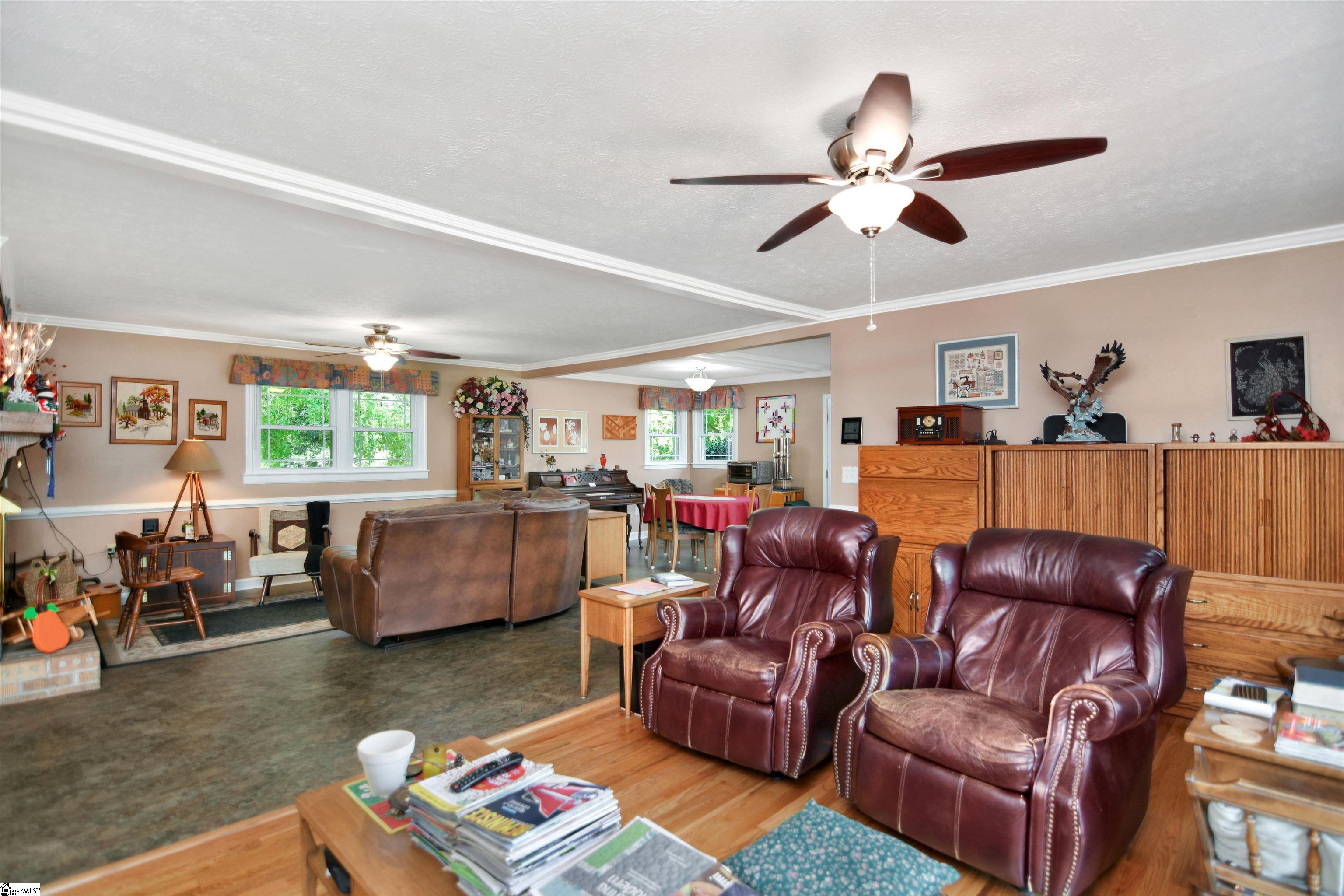 201 E Standing Springs Road Simpsonville, SC 29680