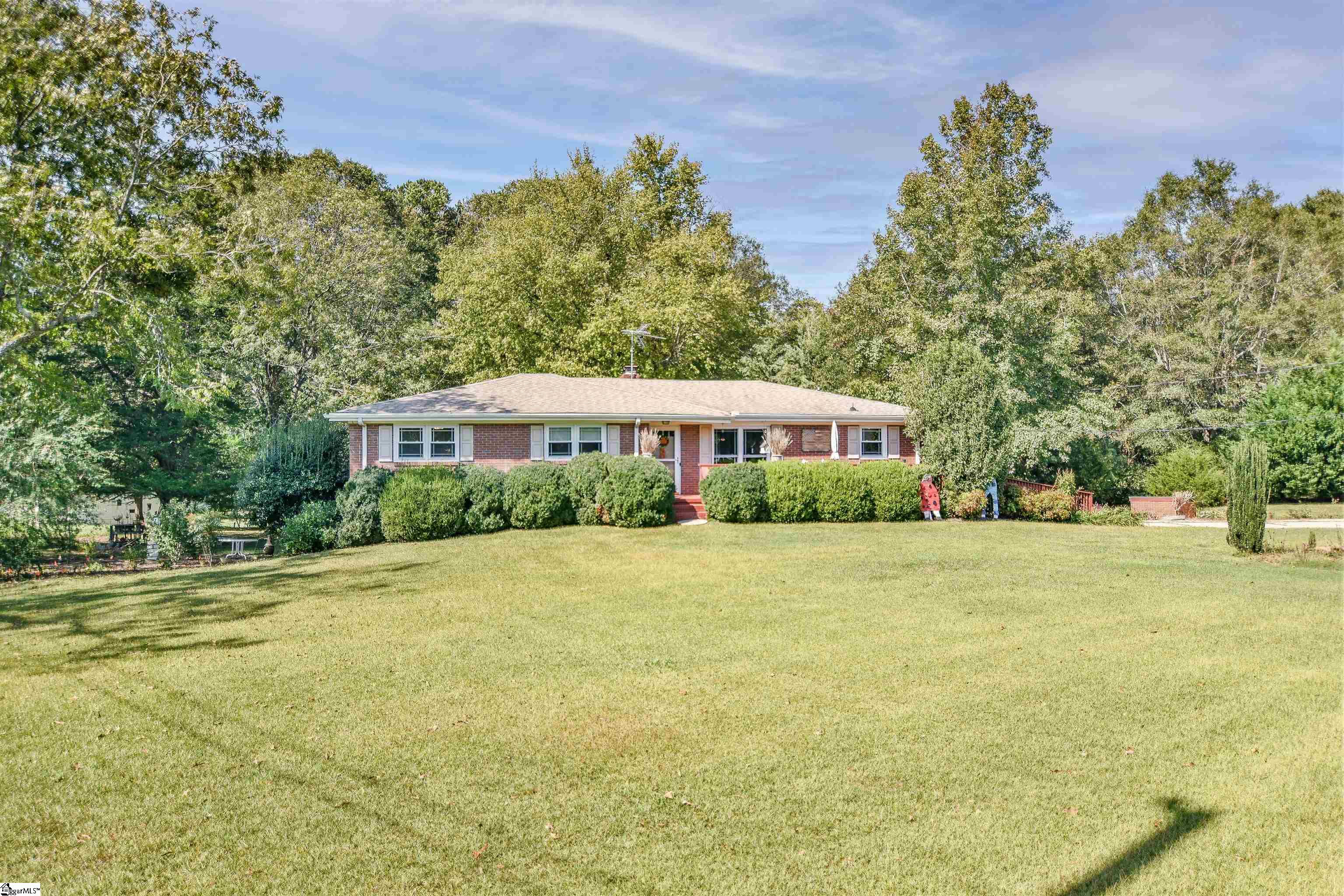 201 E Standing Springs Road Simpsonville, SC 29680