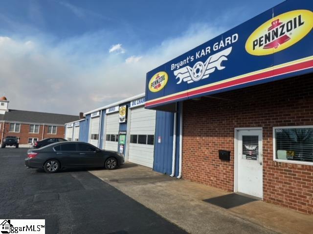 Poinsett Highway Greenville, SC 29609