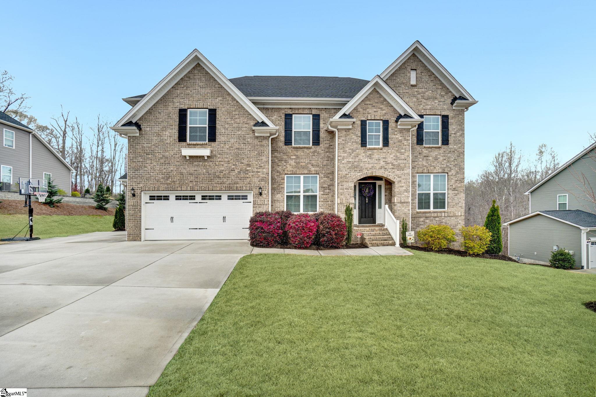 168 Scotts Bluff Drive Simpsonville, SC 29681