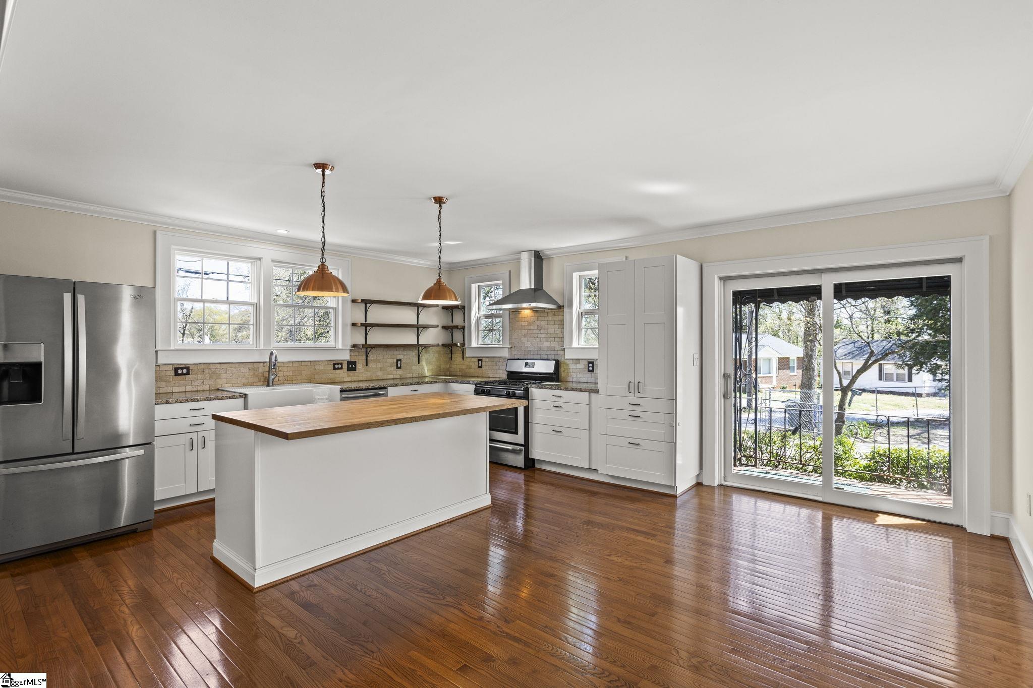 321 Ackley Road Greenville, SC 29607