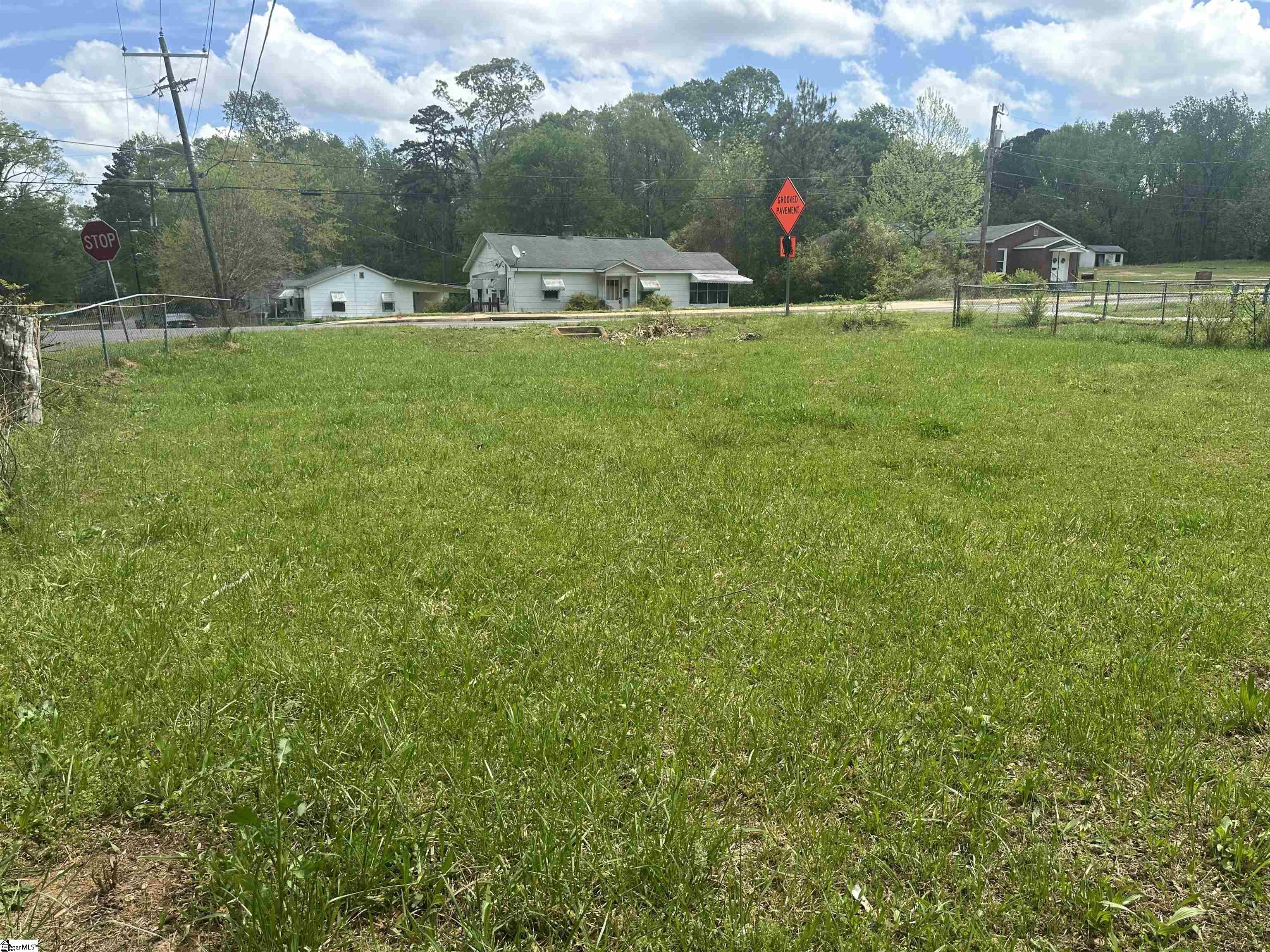 101 W Bluford Street Clinton, SC 29325