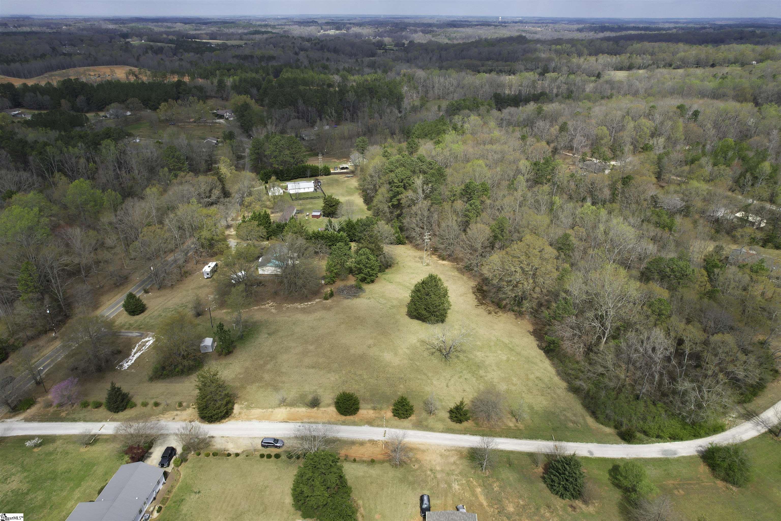200 Arnold Road Woodruff, SC 29388