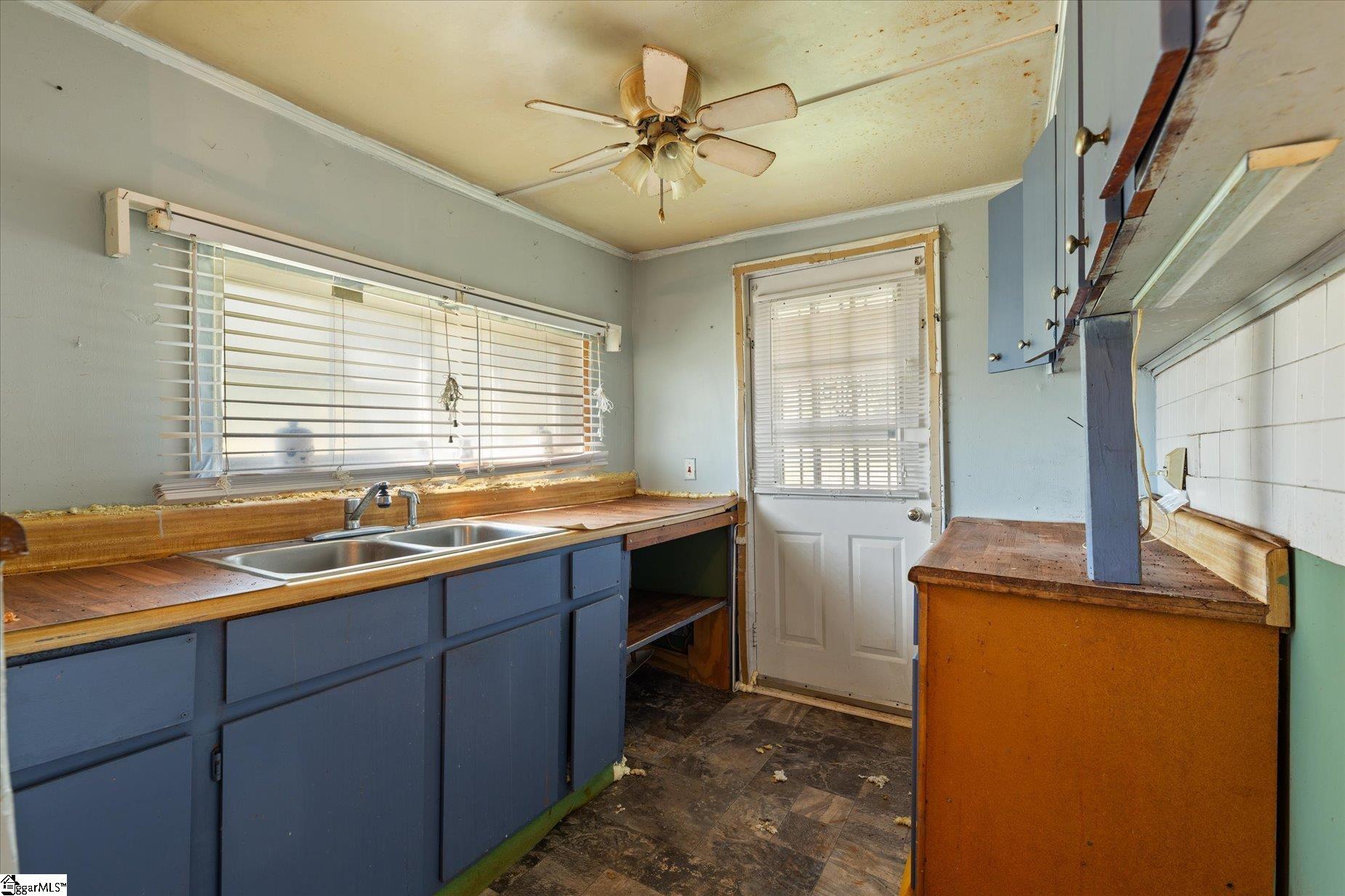 112 Latham Lane Easley, SC 29640