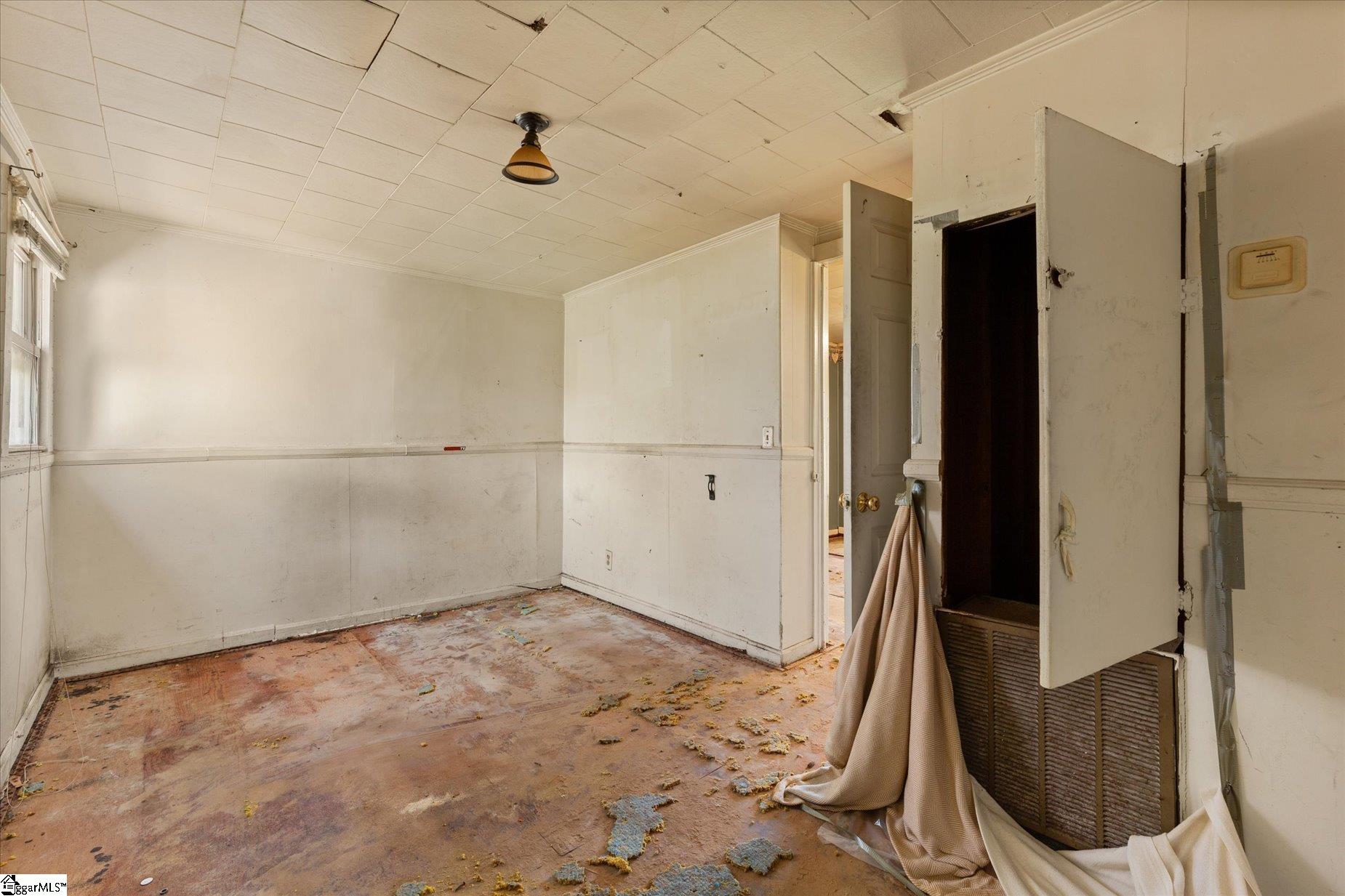 112 Latham Lane Easley, SC 29640