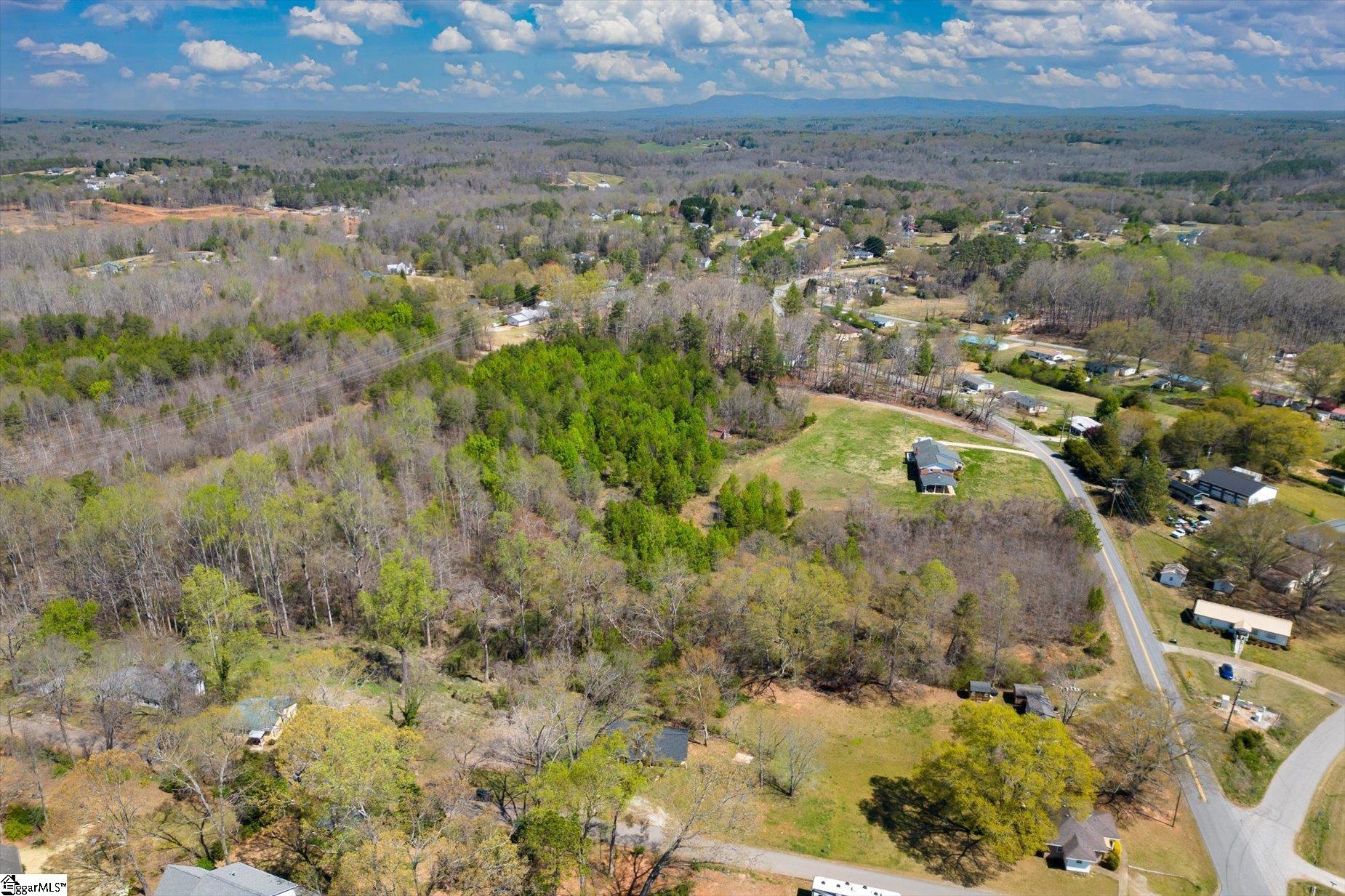 112 Latham Lane Easley, SC 29640