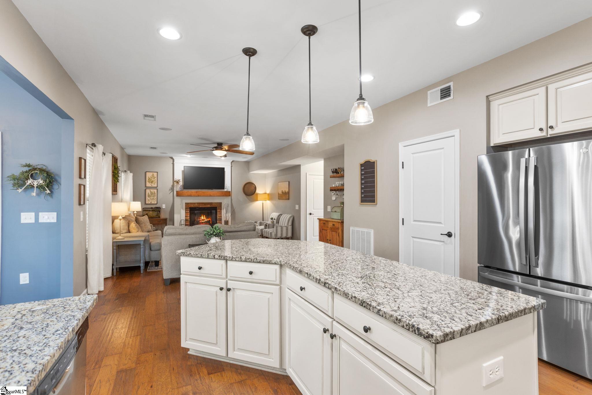 206 Shale Court Greenville, SC 29607-5081