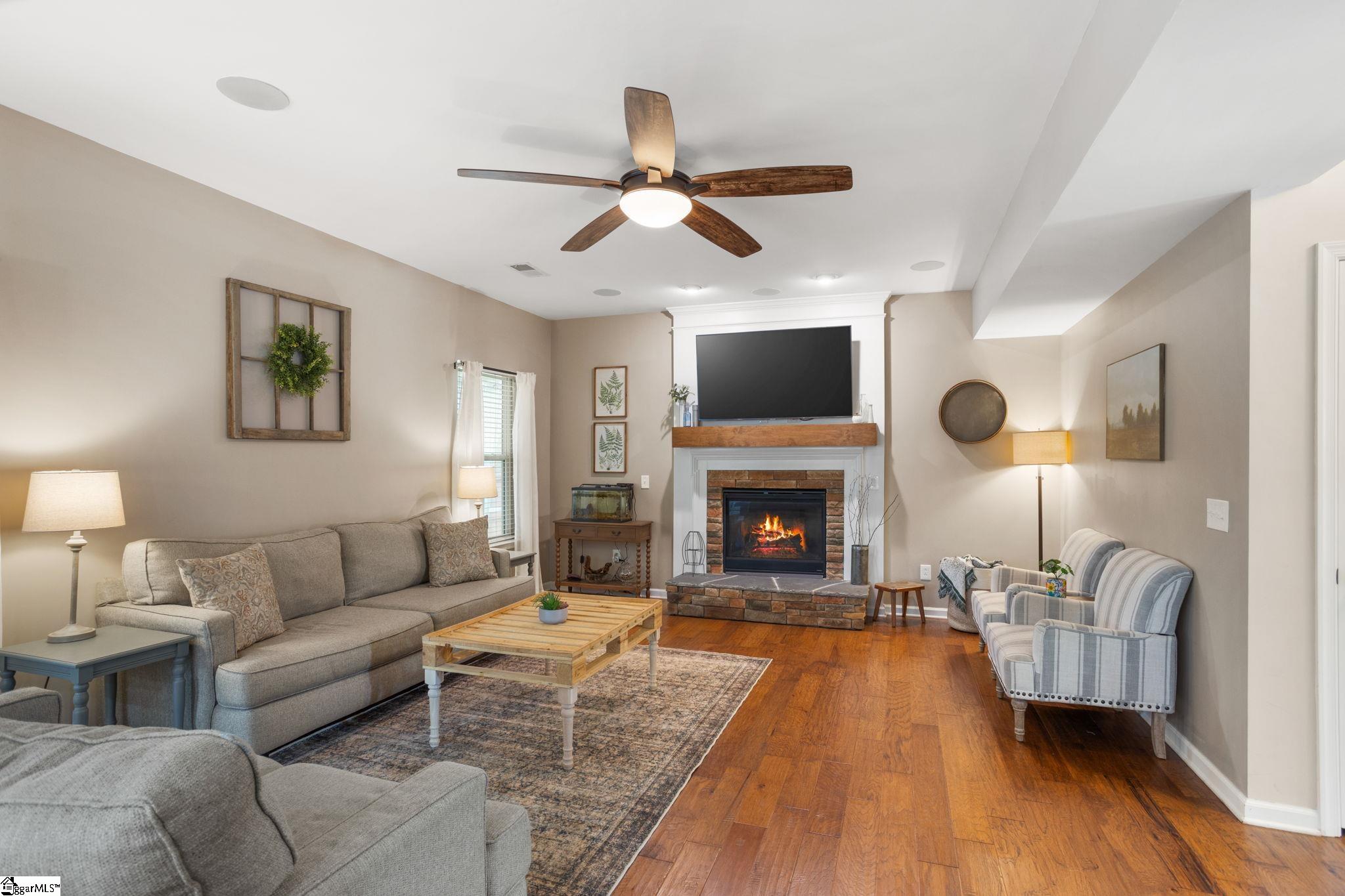 206 Shale Court Greenville, SC 29607-5081