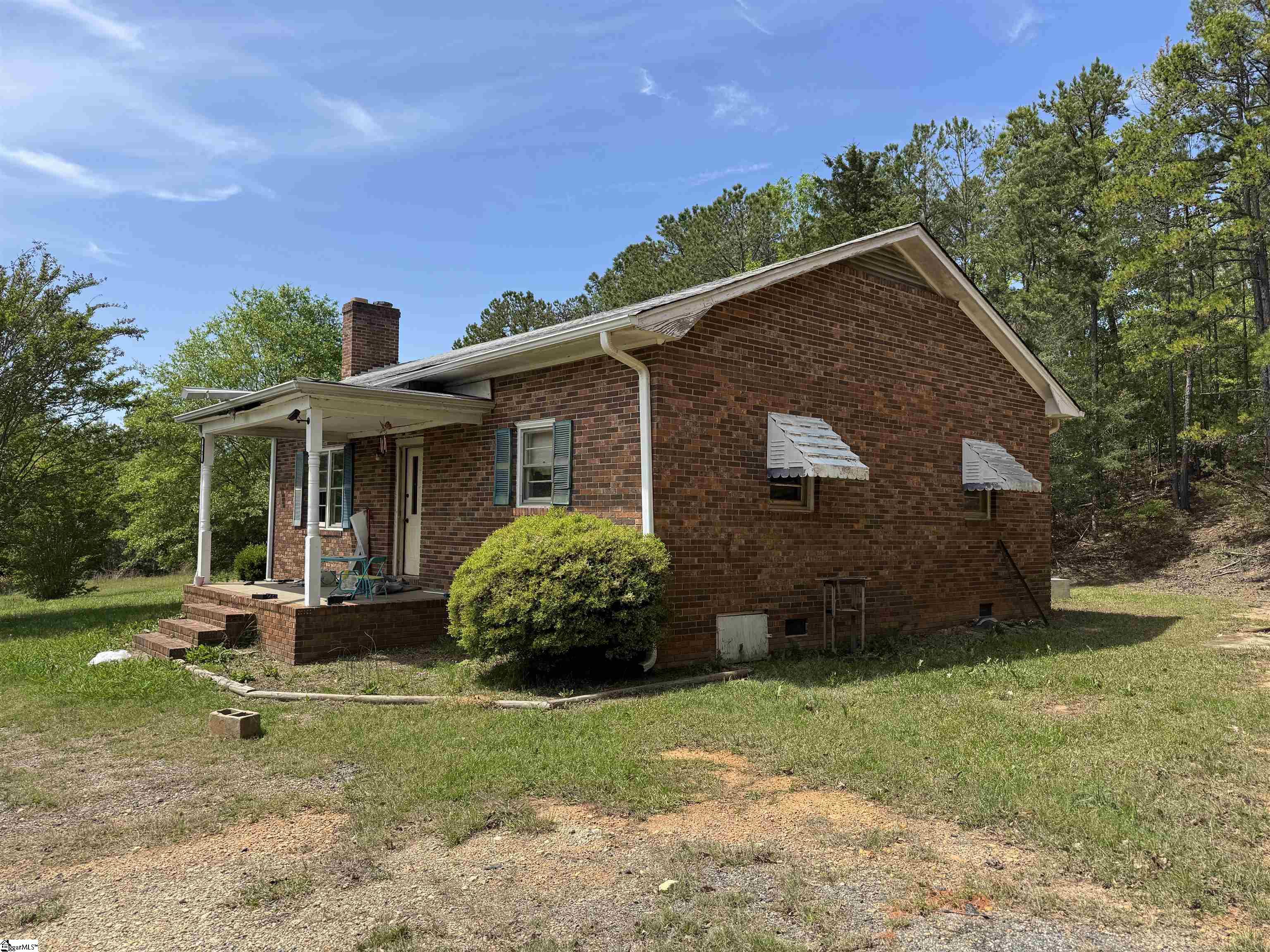 13352 Highway 76 Gray Court, SC 29645