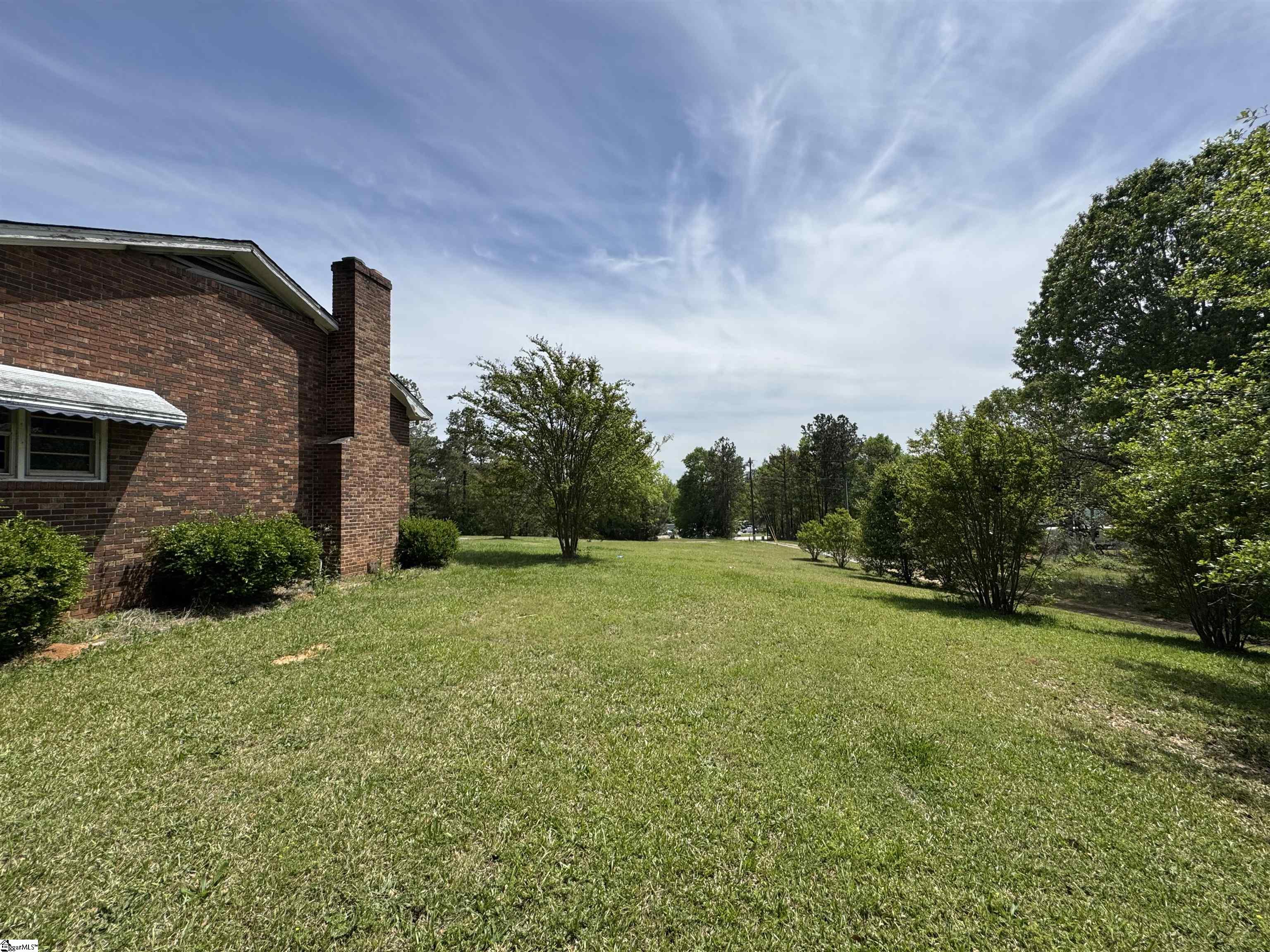 13352 Highway 76 Gray Court, SC 29645