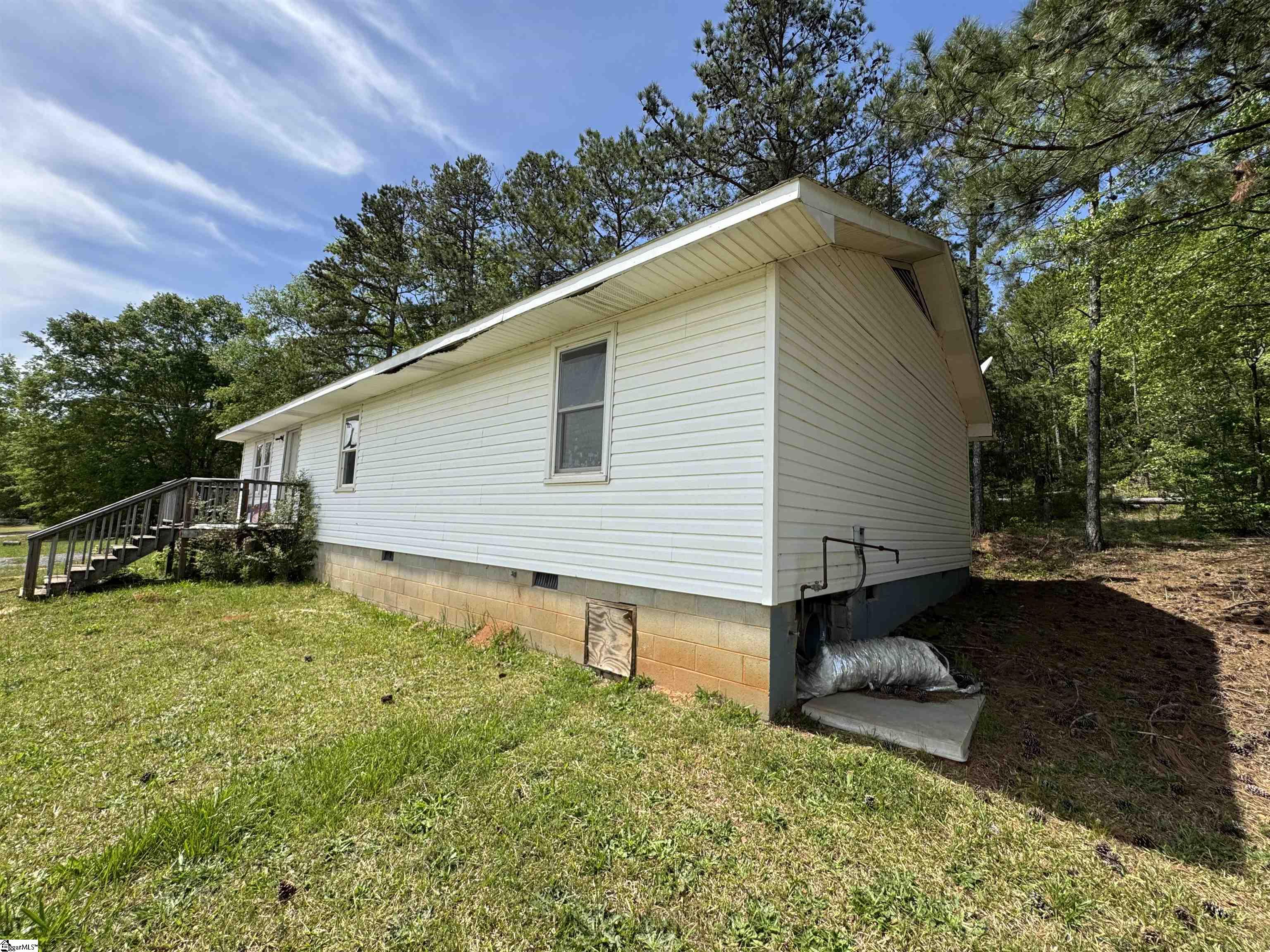 13352 Highway 76 Gray Court, SC 29645