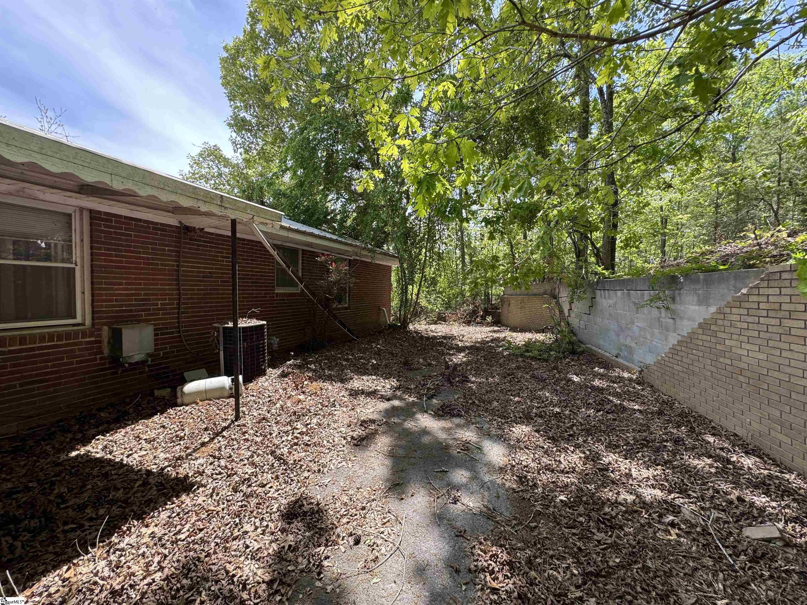 13352 Highway 76 Gray Court, SC 29645