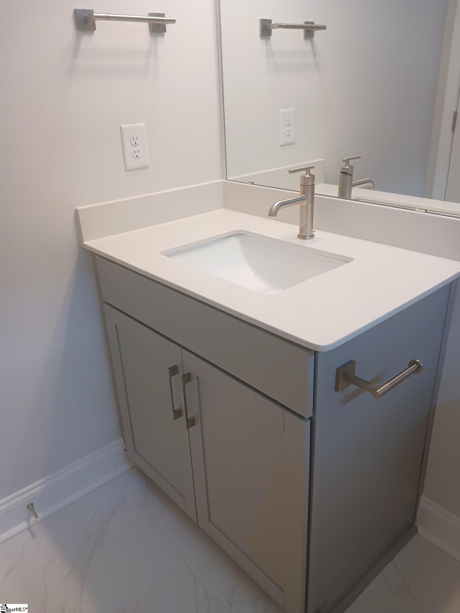 214 Nicolet Drive Simpsonville, SC 29681