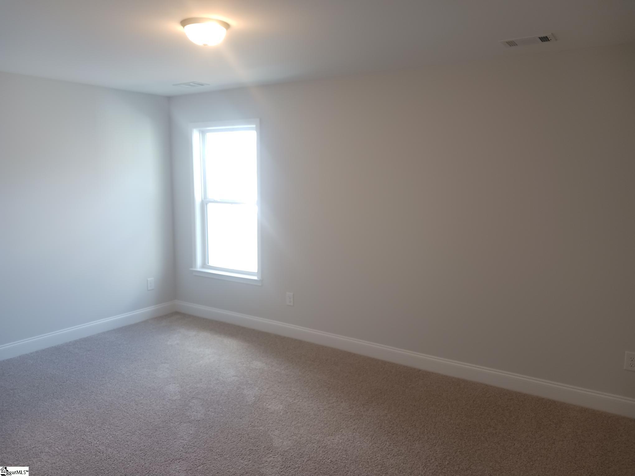214 Nicolet Drive Simpsonville, SC 29681