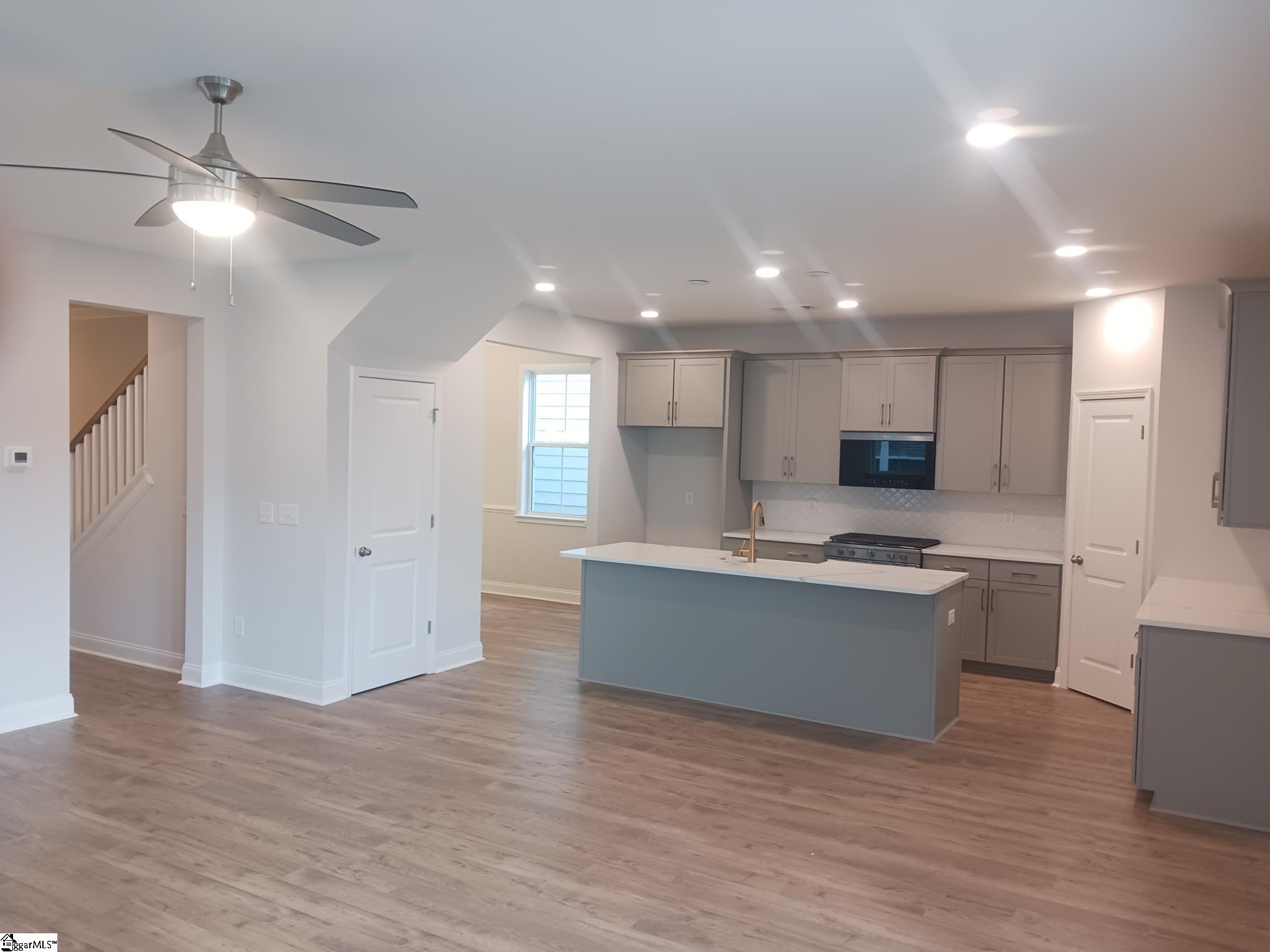 214 Nicolet Drive Simpsonville, SC 29681