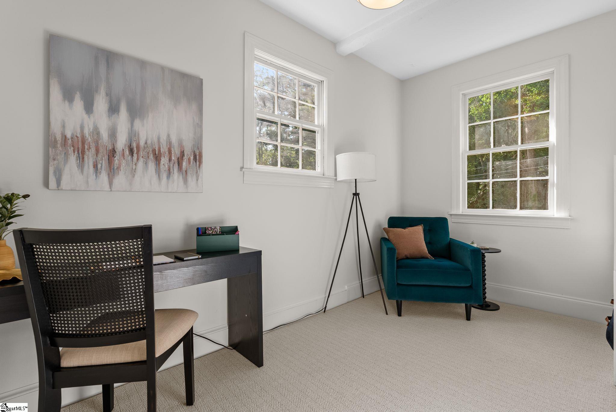 31 Rock Creek Drive Greenville, SC 29605