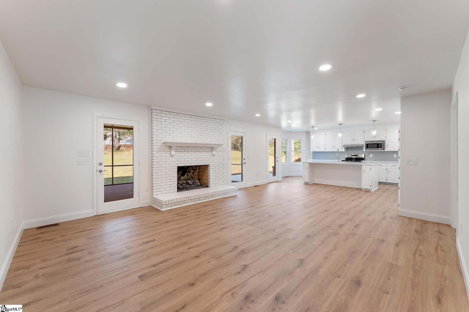 216 Holly Ridge Drive Anderson, SC 29621
