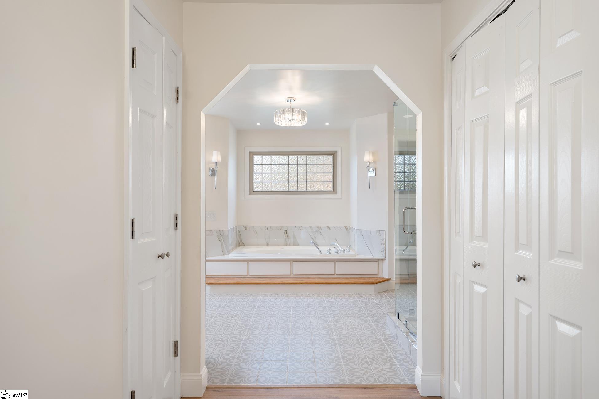216 Holly Ridge Drive Anderson, SC 29621