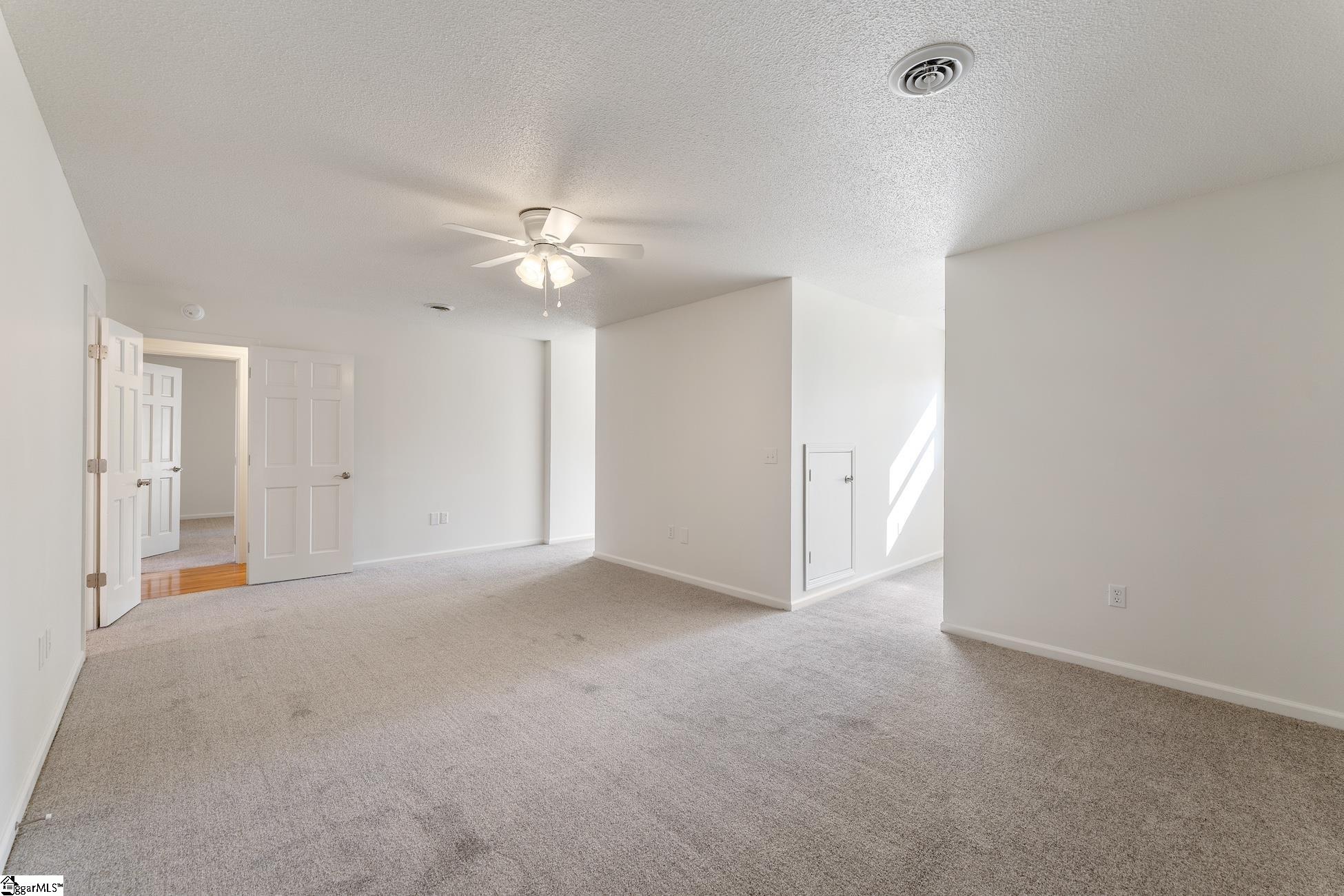216 Holly Ridge Drive Anderson, SC 29621