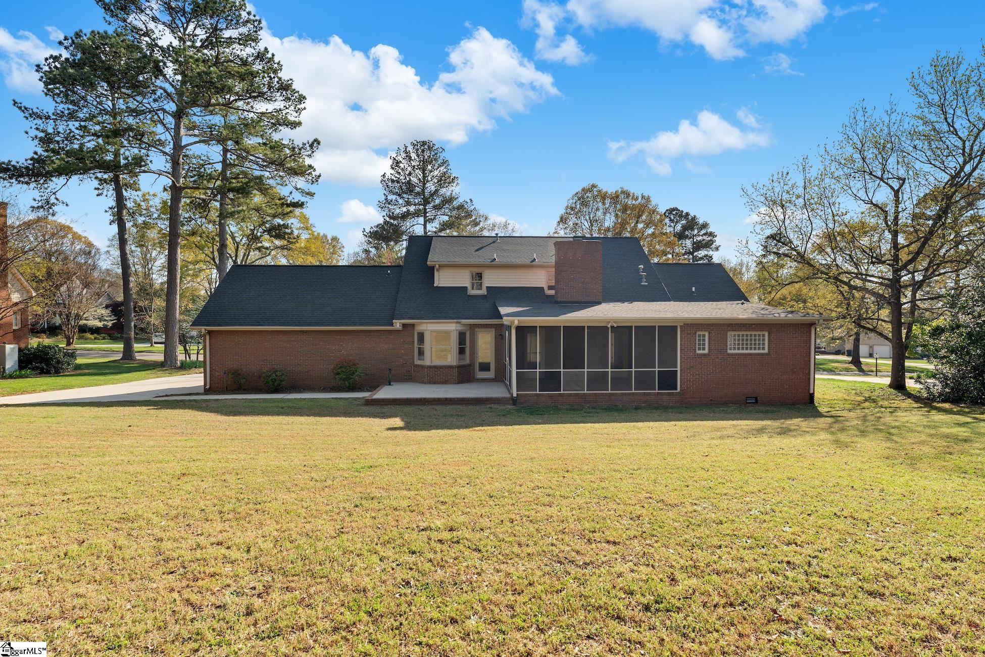 216 Holly Ridge Drive Anderson, SC 29621