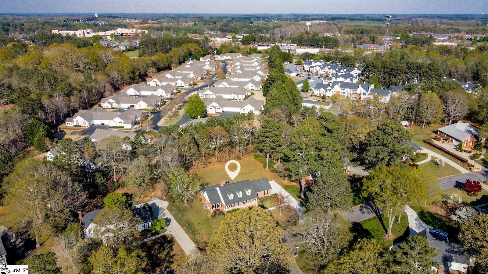 216 Holly Ridge Drive Anderson, SC 29621