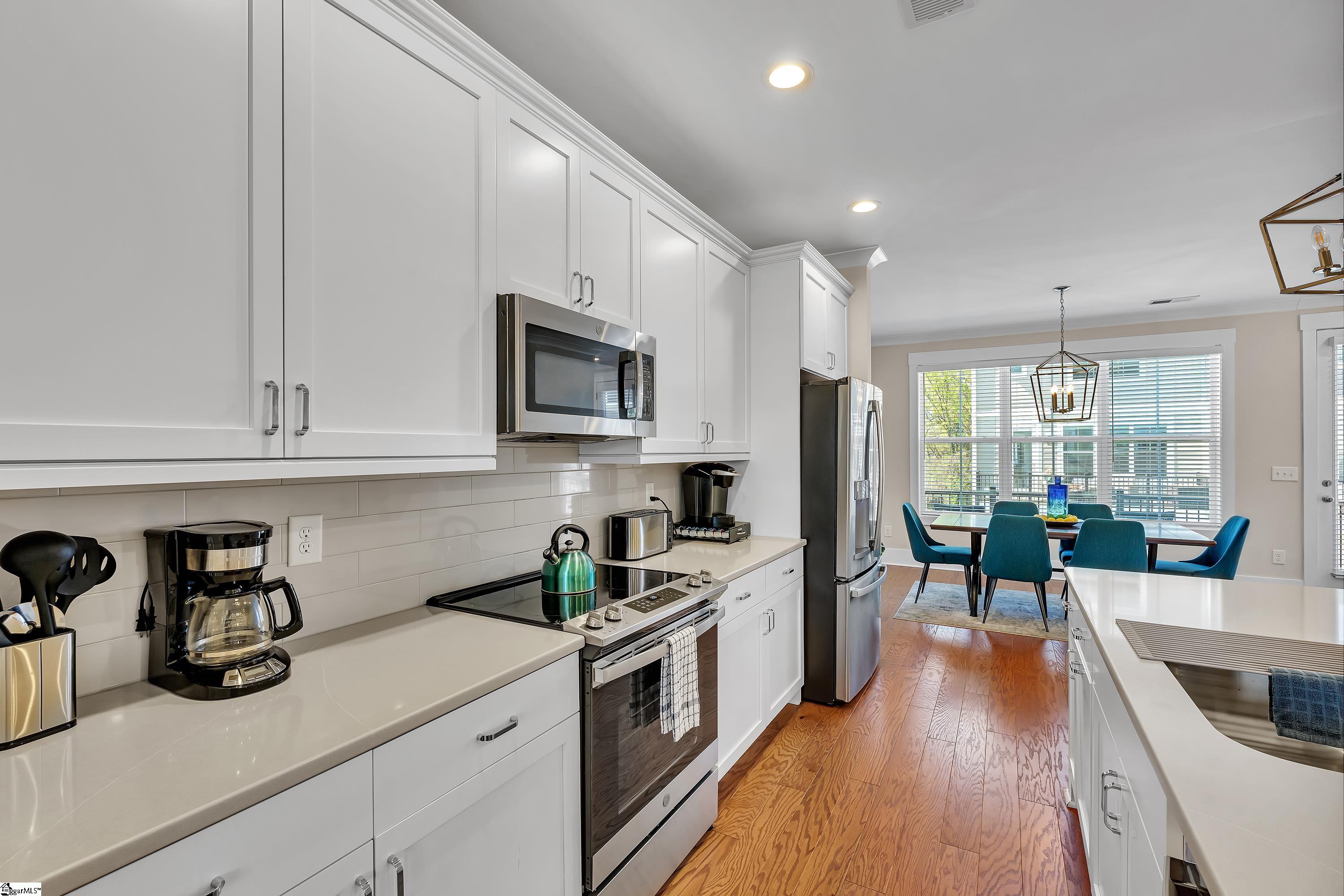 307 Pete Hollis Boulevard Greenville, SC 29601
