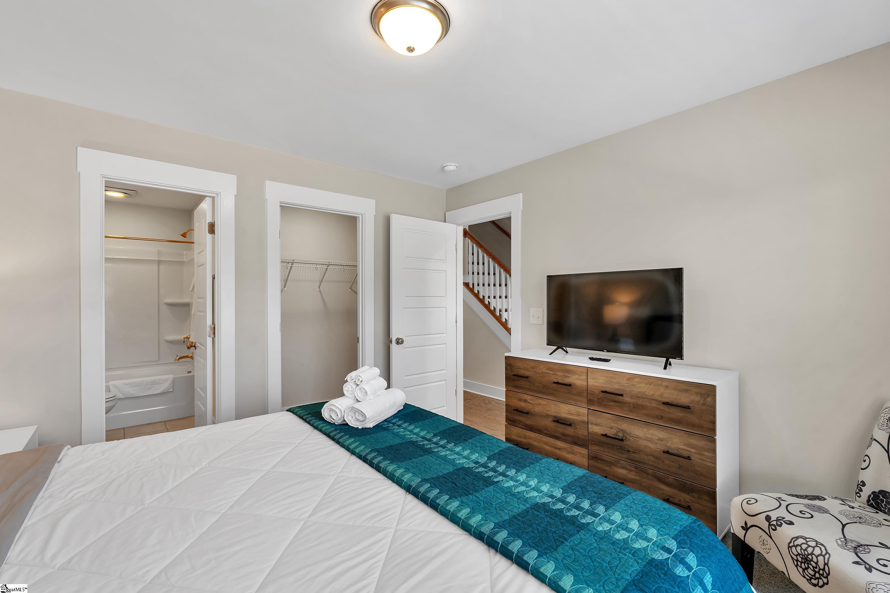 307 Pete Hollis Boulevard Greenville, SC 29601