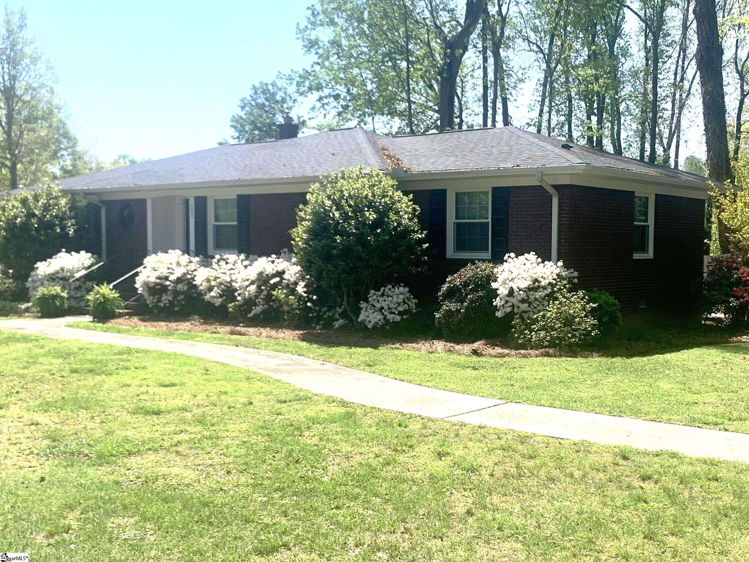 303 W Belvue Road Greenville, SC 29609-1610