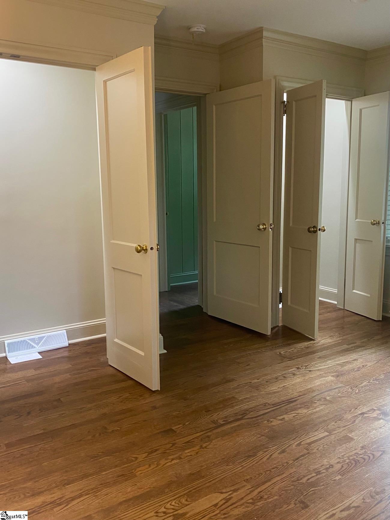 303 W Belvue Road Greenville, SC 29609-1610