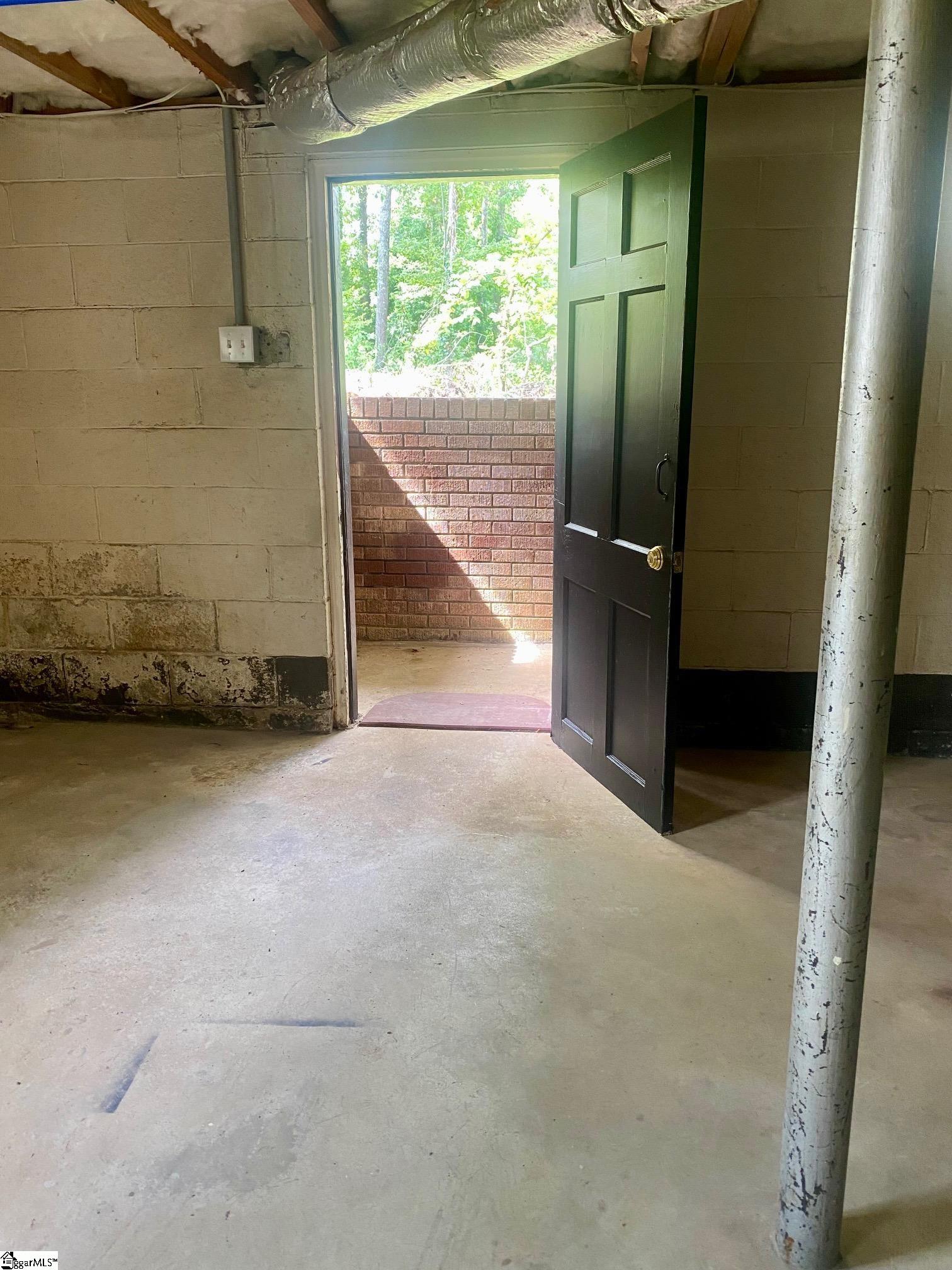 303 W Belvue Road Greenville, SC 29609-1610