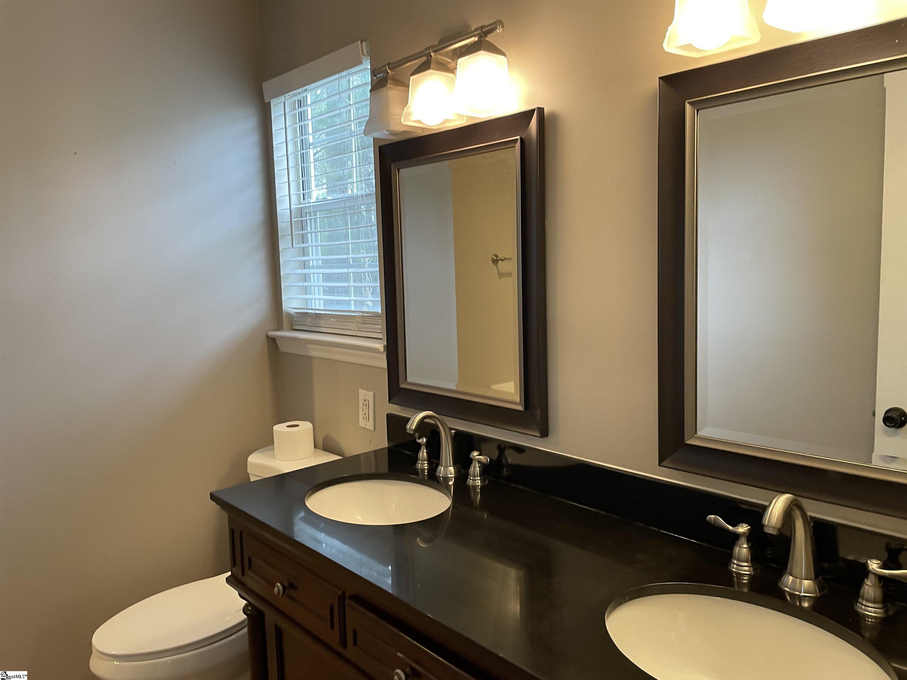 303 Adirondack Way Simpsonville, SC 29681