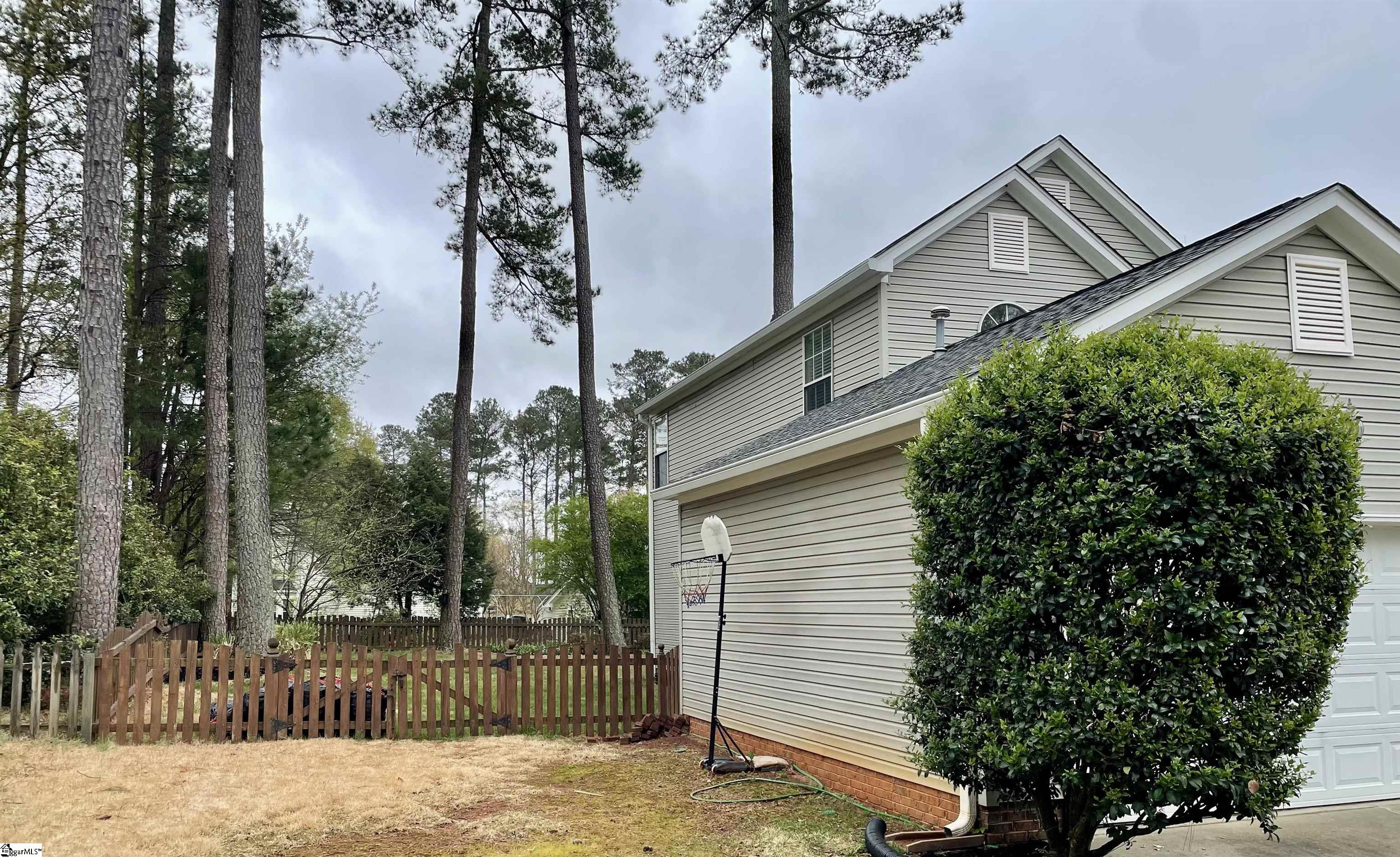 303 Adirondack Way Simpsonville, SC 29681