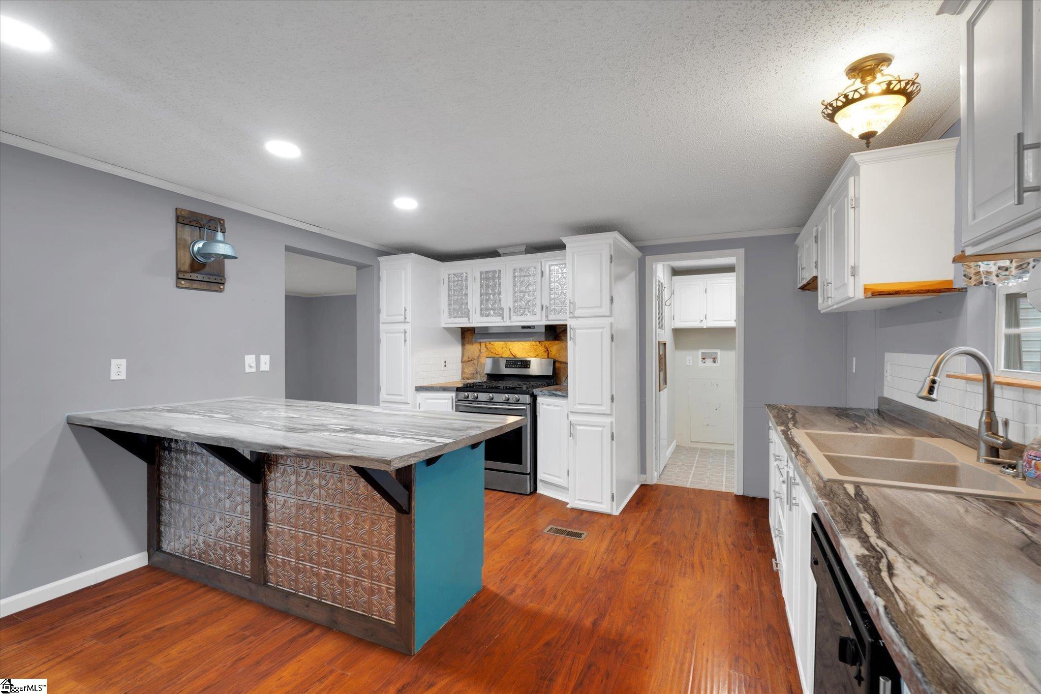 217 McCall Road Simpsonville, SC 29680-6340